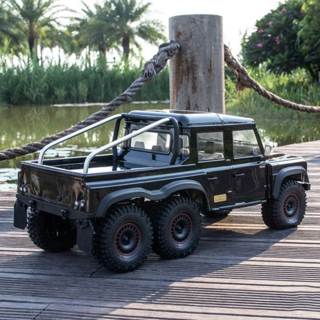 YK 6101 1/10 RC Truck Six-Wheel Pickup Simulated Off-road Clawer with Linkage Light  Differential Lock Speed Transmitter Model Car