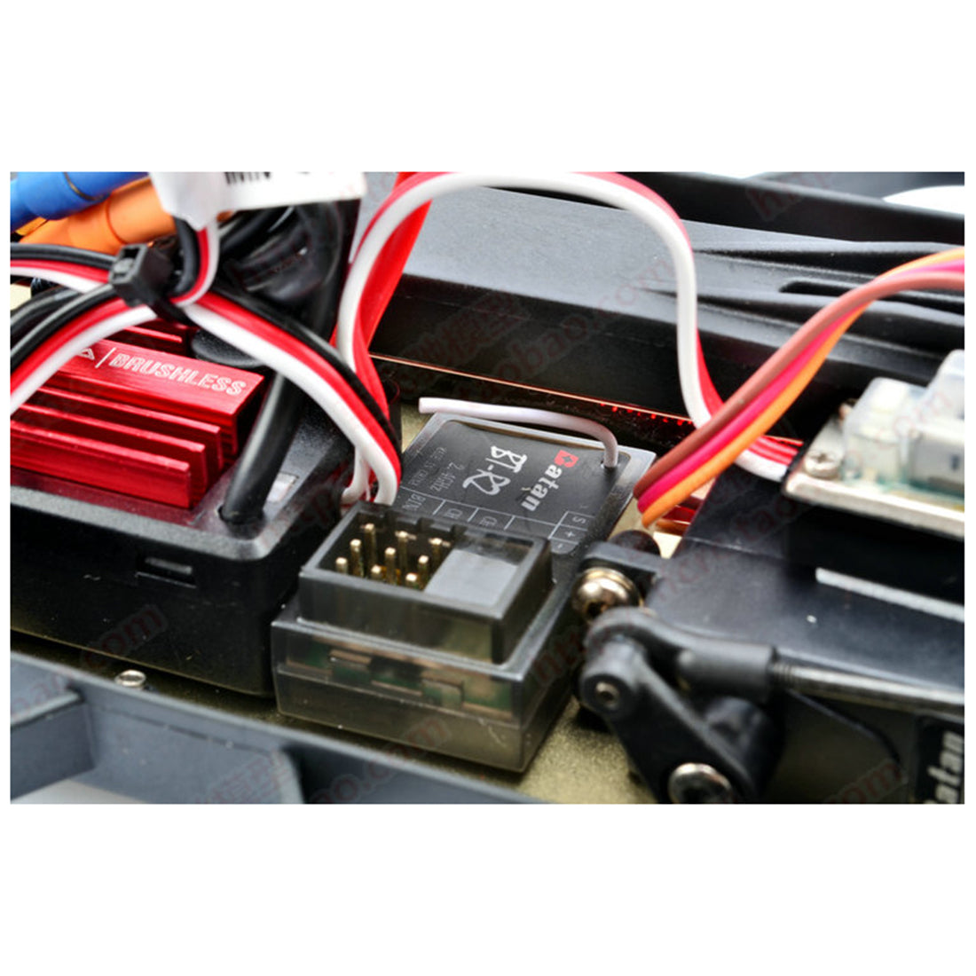 LC Racing EMB-SCH 1:14 2.4G 50+KM/H 4WD Brushless RC Car RC Off-road Short Truck - RTR