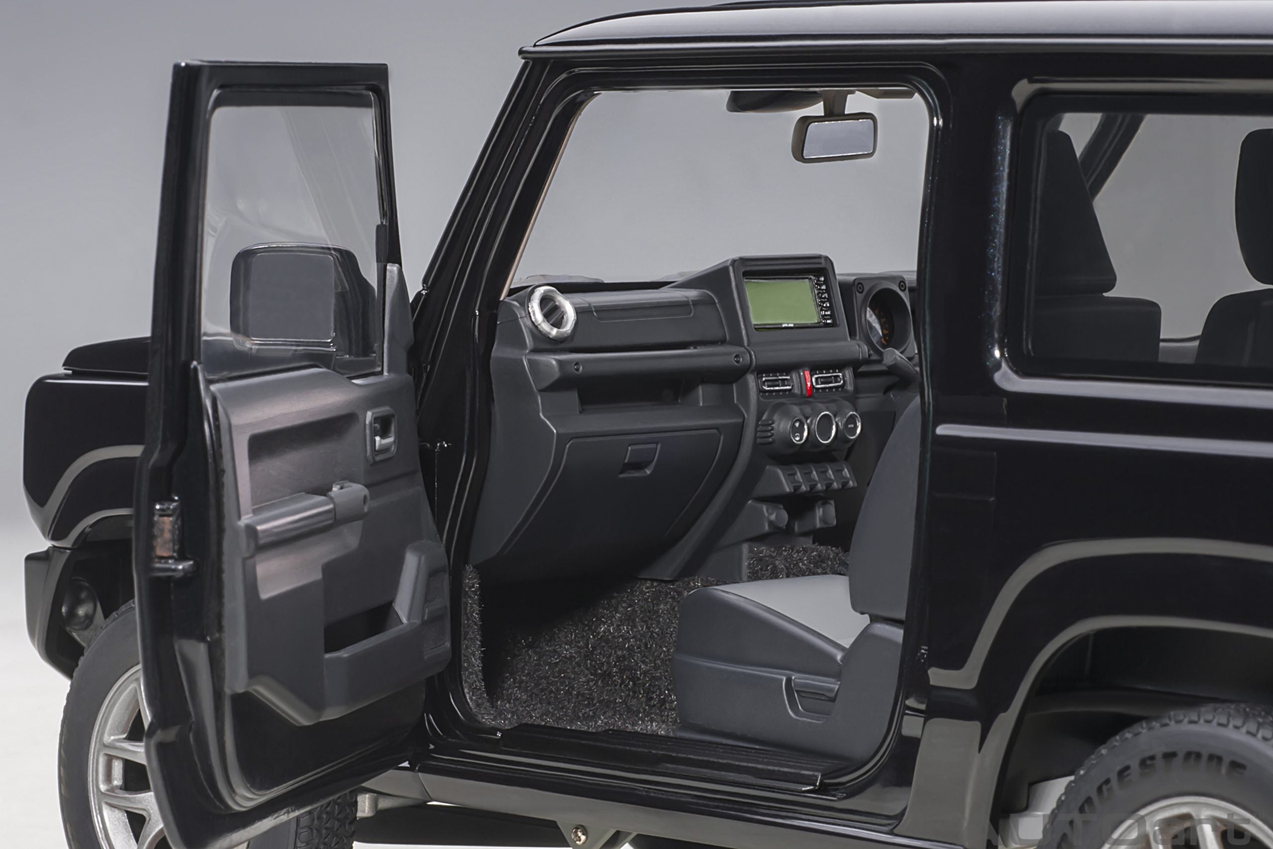 AUTOart 1:18 Suzuki Jimny (JB64) (Bluish Black Pearl) 78503