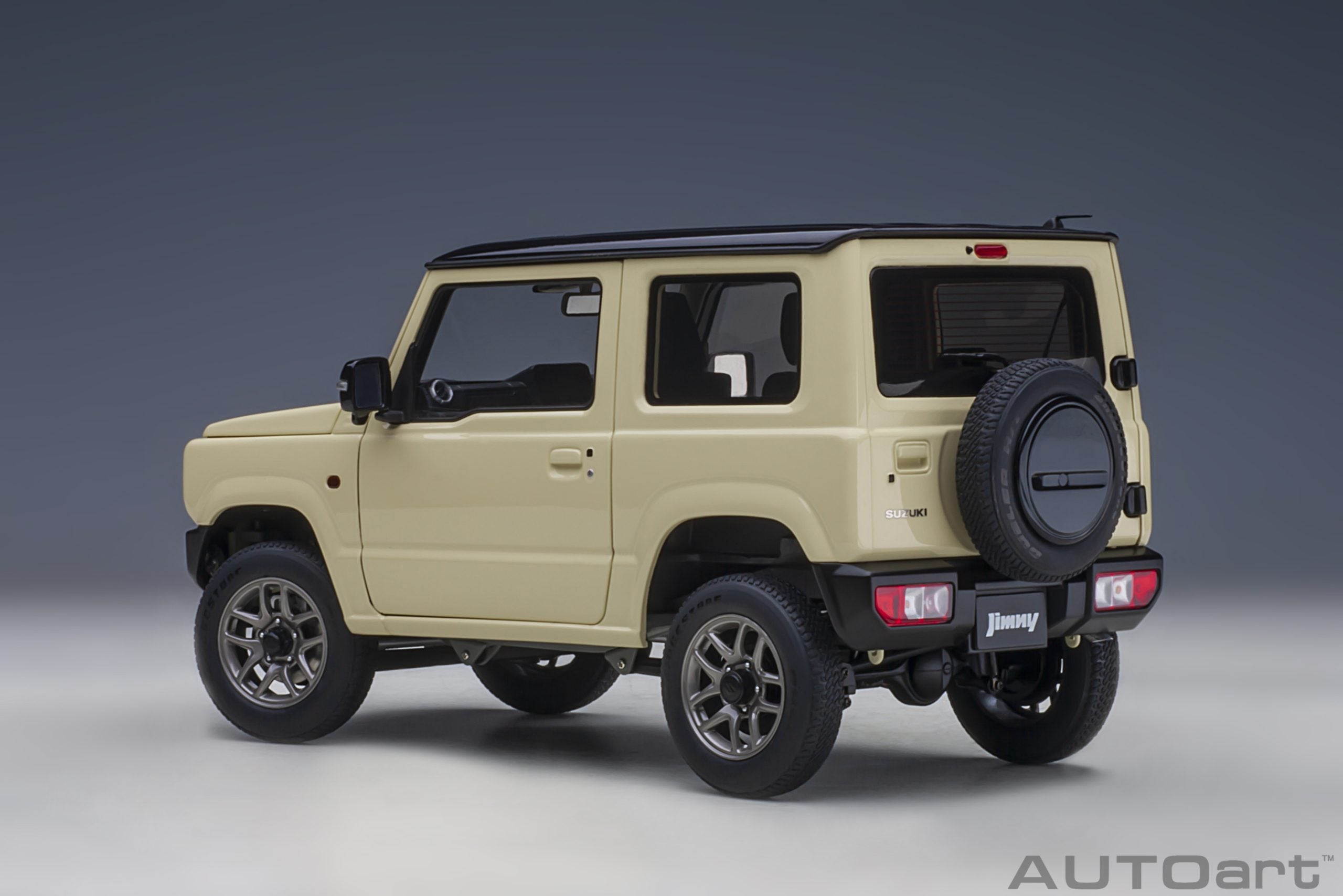 AUTOart 1:18 Suzuki Jimny (JB64) (Chiffon Ivory Metallic with Black roof) 78500