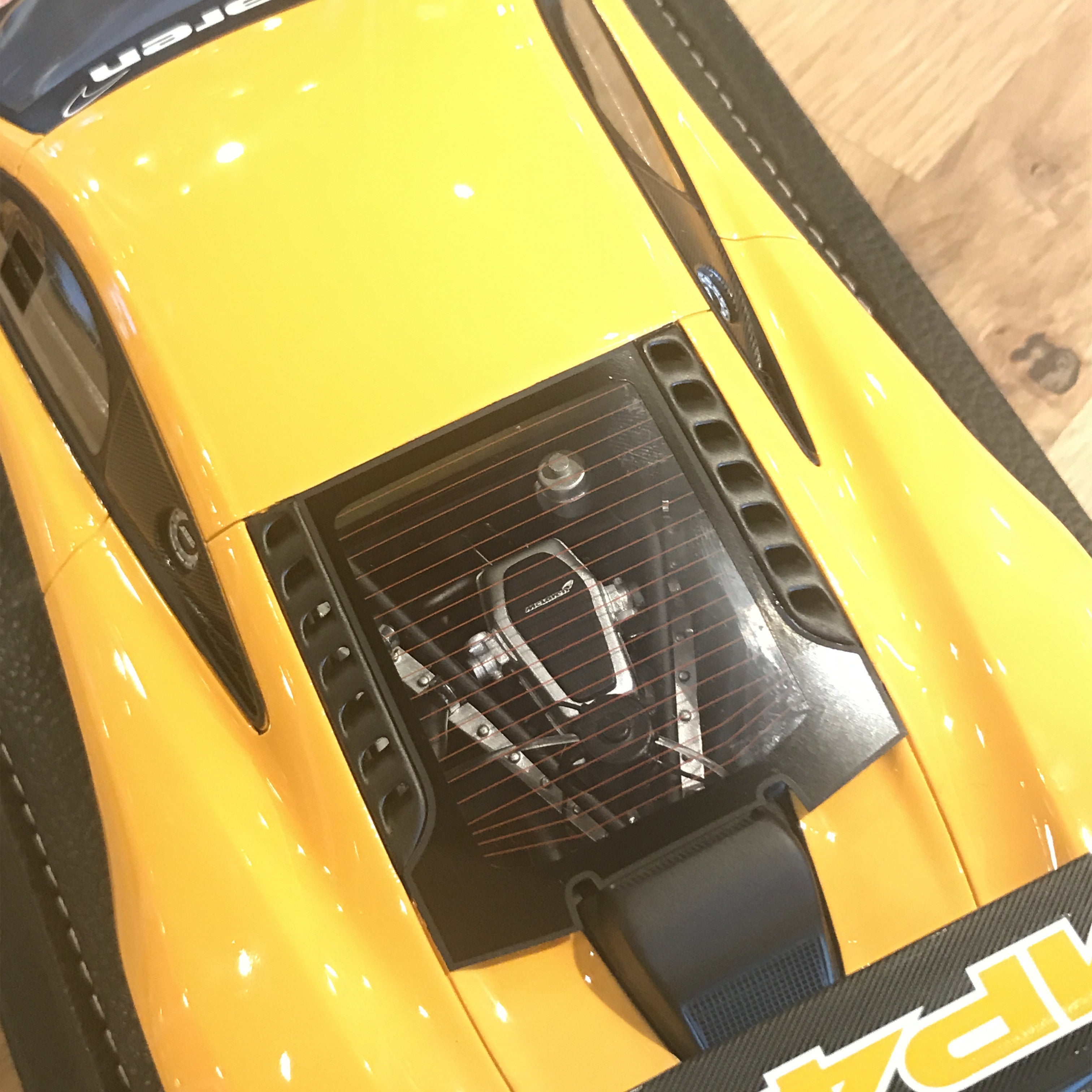 Peako 1:18 2011 McLaren MP4-12C GT3 #59 Orange 1804OR