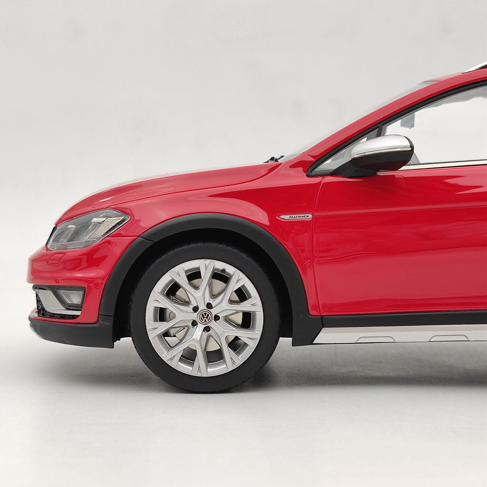 DNA Collectibles 1/18 Volkswagen Golf 7 Alltrack DNA000035 Resin Model Car Red Toys Gift