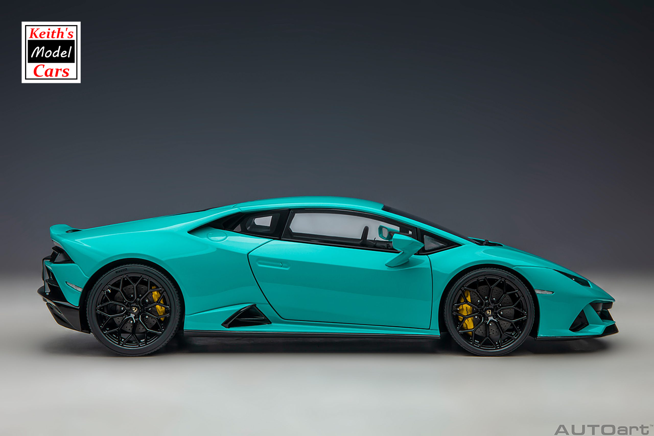 [1/18 Scale] Lamborghini Huracán Evo in Blu Glauco by AUTOart Models
