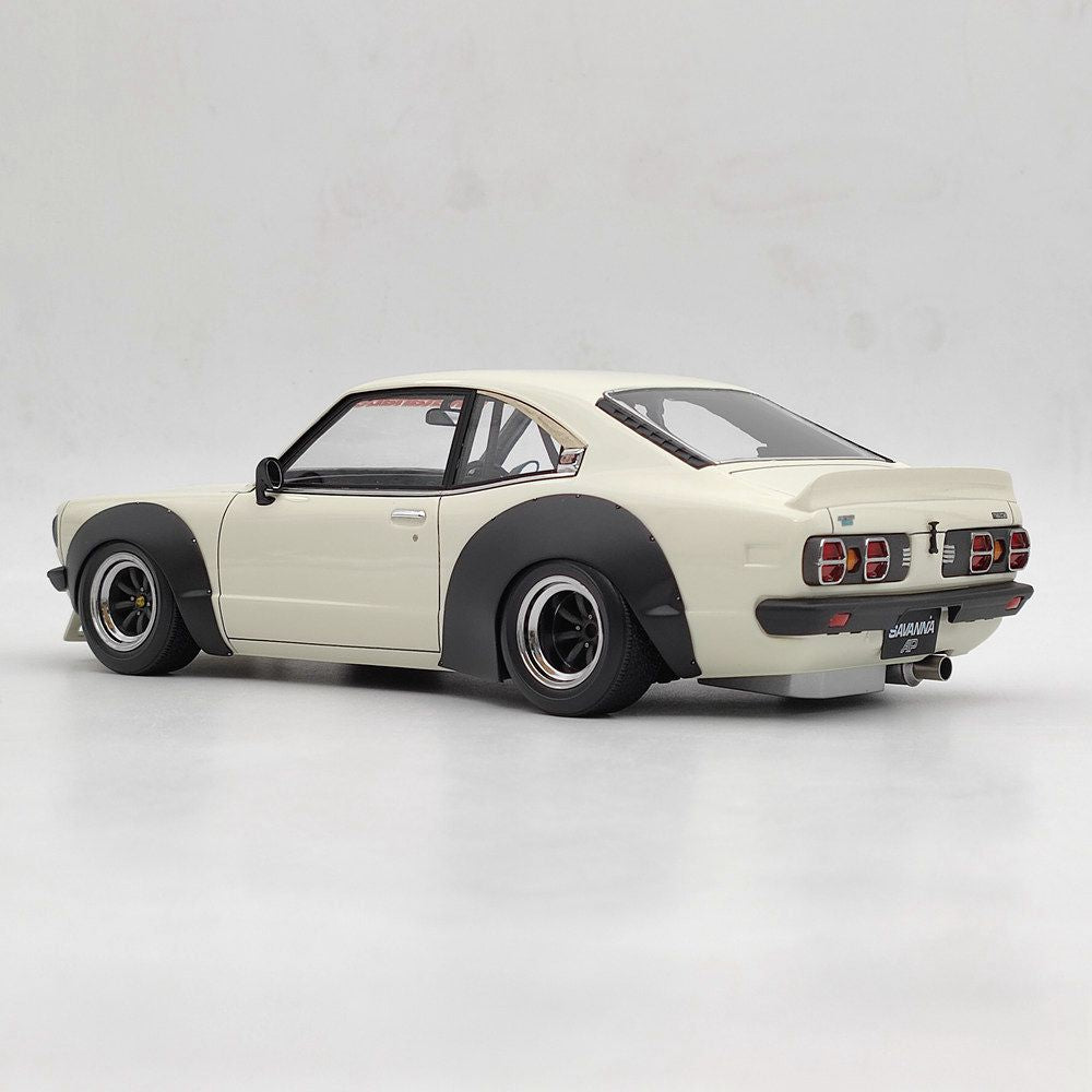 Ignition Model 1/18 Mazda Savanna (S124A) Racing White IG2033 Resin Model Car Toys Gift