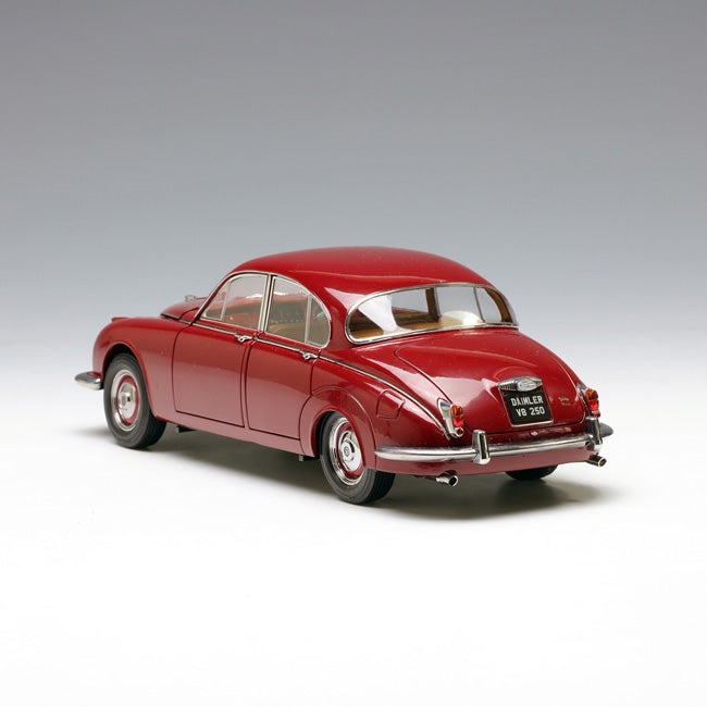 Paragon 1:18 1967 Daimler 250 V8 Red PA-98312