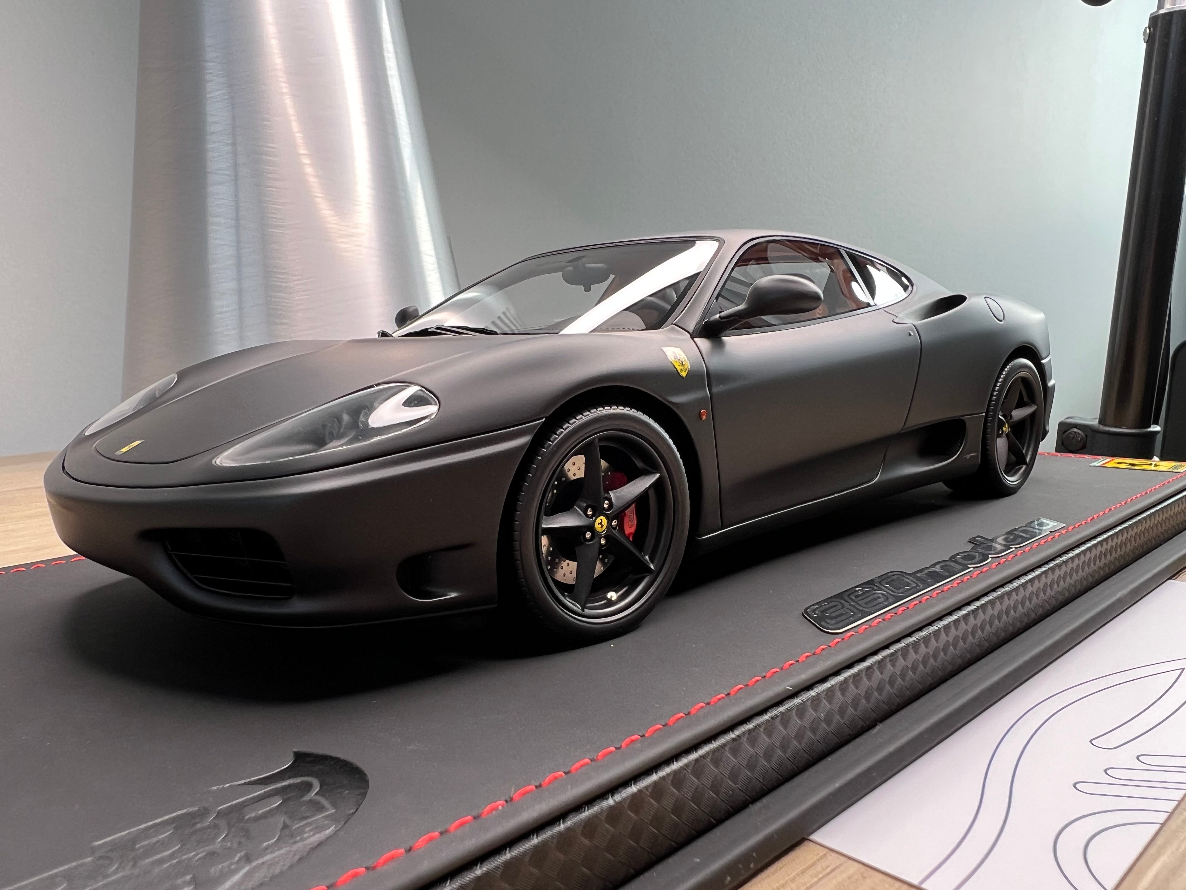Ferrari 360 Modena - matte black edition - 1:18