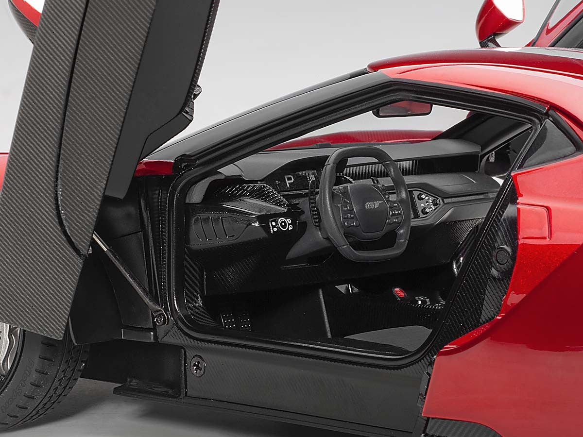 AUTOART 1/18 FORD GT 2017 (LIQUID RED/SILVER STRIPES) 72943