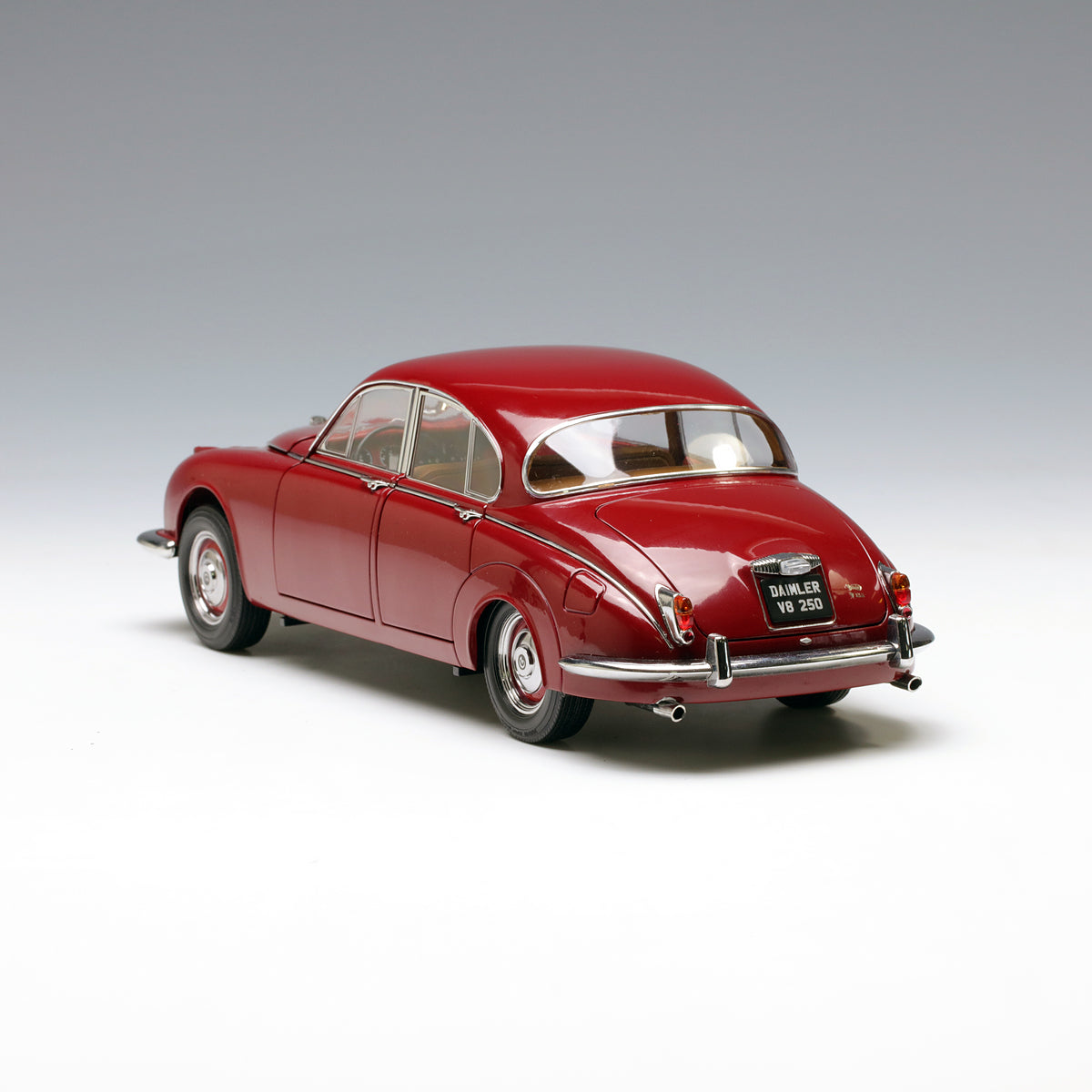 Paragon 1:18 1967 Daimler 250 V8 Red PA-98312