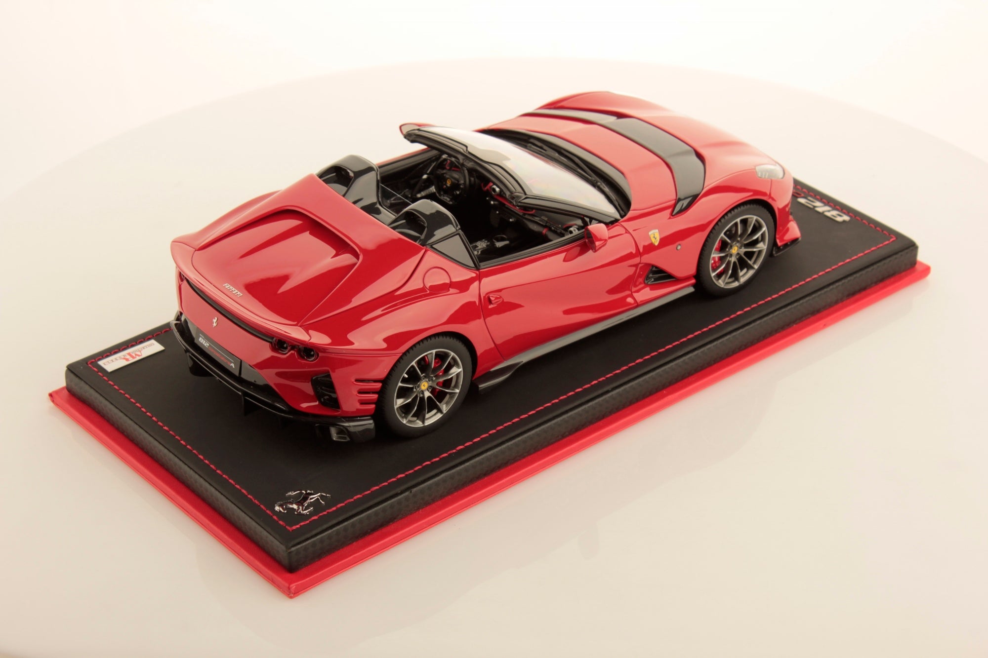 Ferrari 812 Competizione A - Rosso Corsa - 1:18