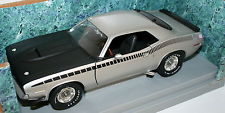 1:18 Ertl Plymouth 'Cuda '70 AAR 340-CID