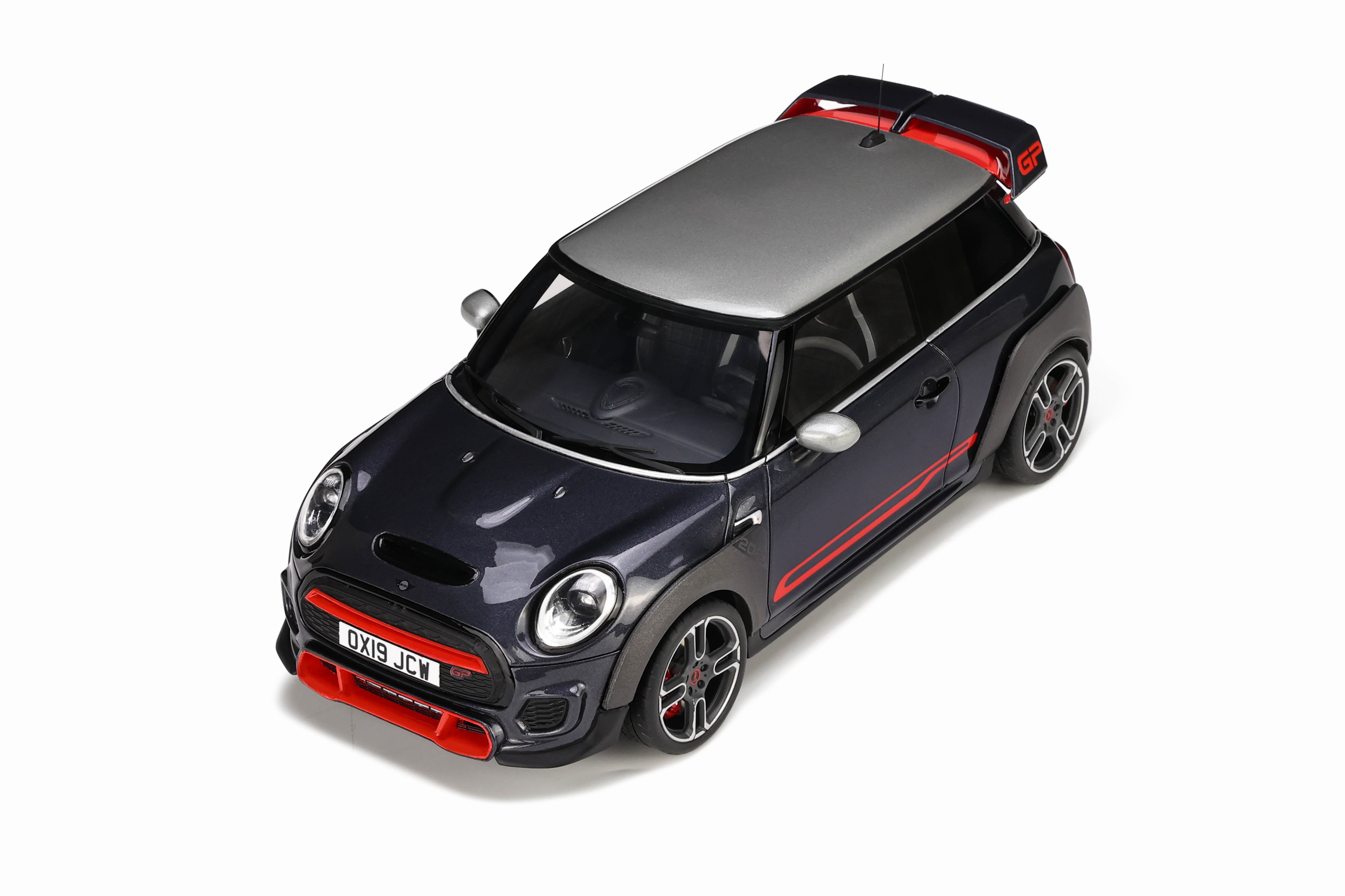 OTTO 1:18 Mini Cooper JCW GP 2020 OT407