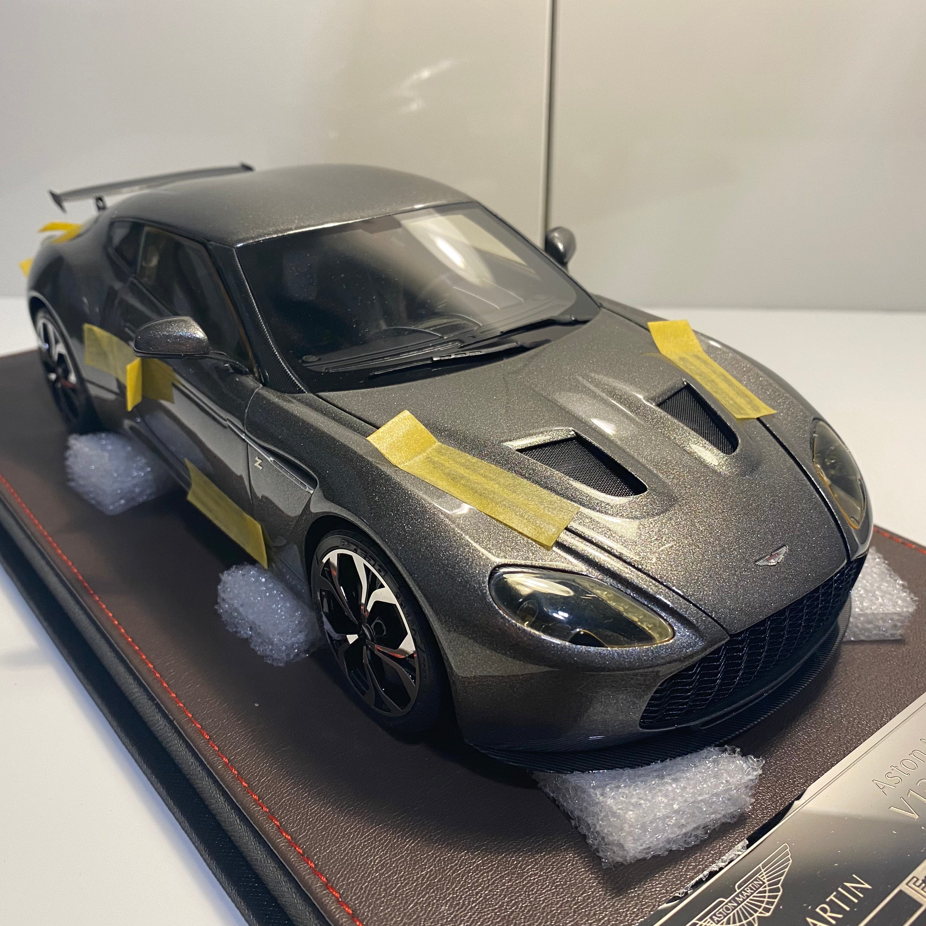 Frontiart 1:18 Aston Martin V12 Zagato Open Iron gray FA009-84