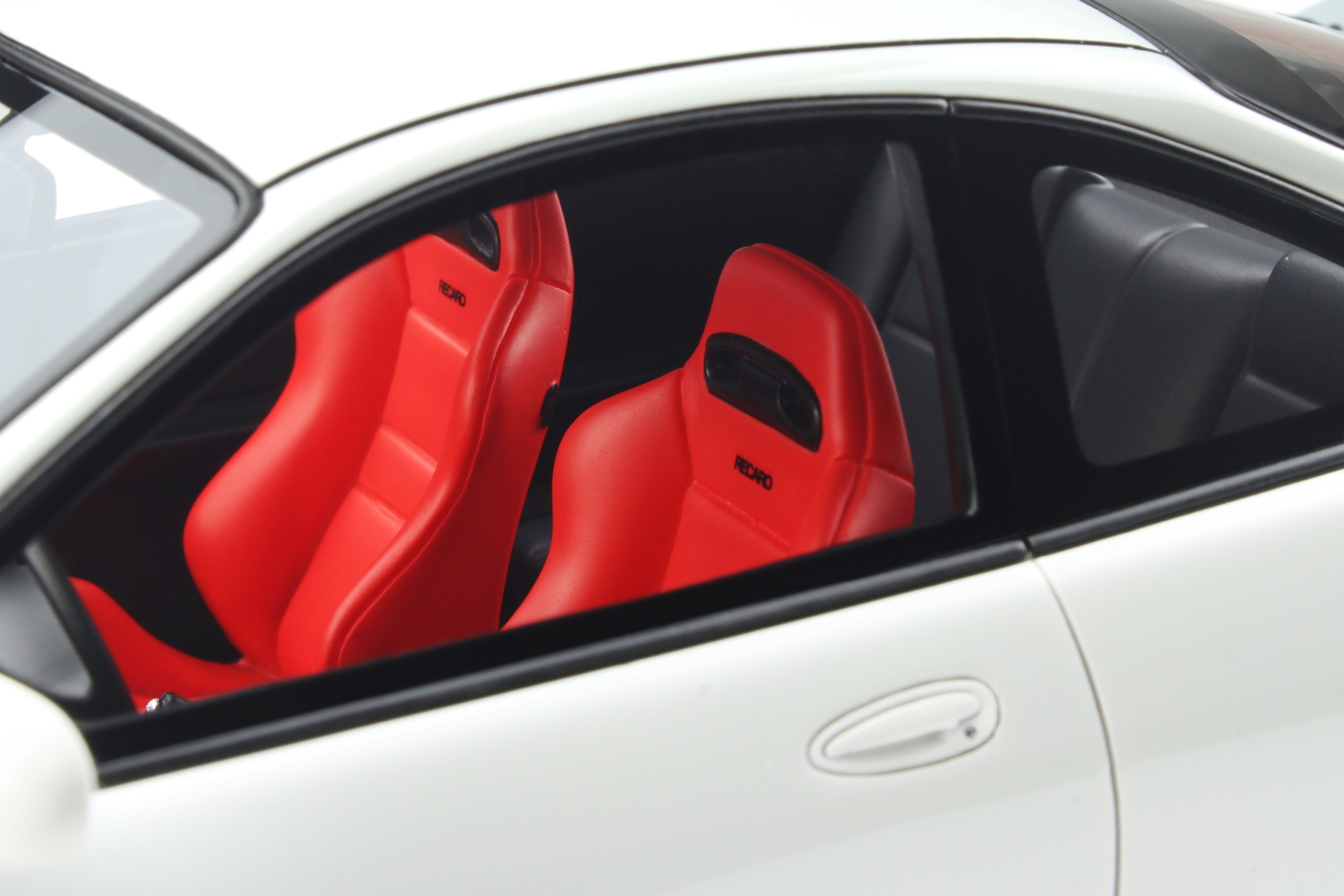 OTTO 1:18 Honda Integra DC2 Euro Spec 1997 OT974