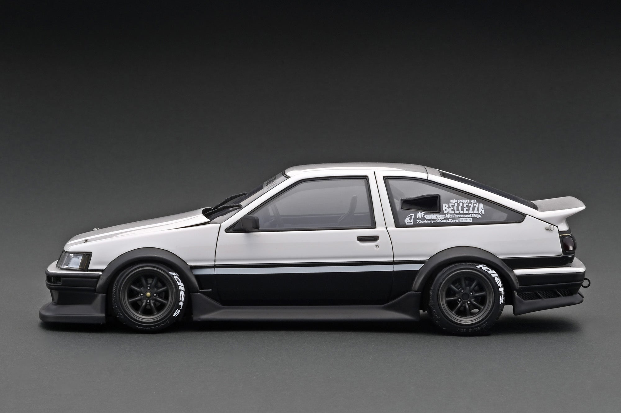*PREORDER* Ignition Model 1:18 Toyota AE86 RWB in White & Black