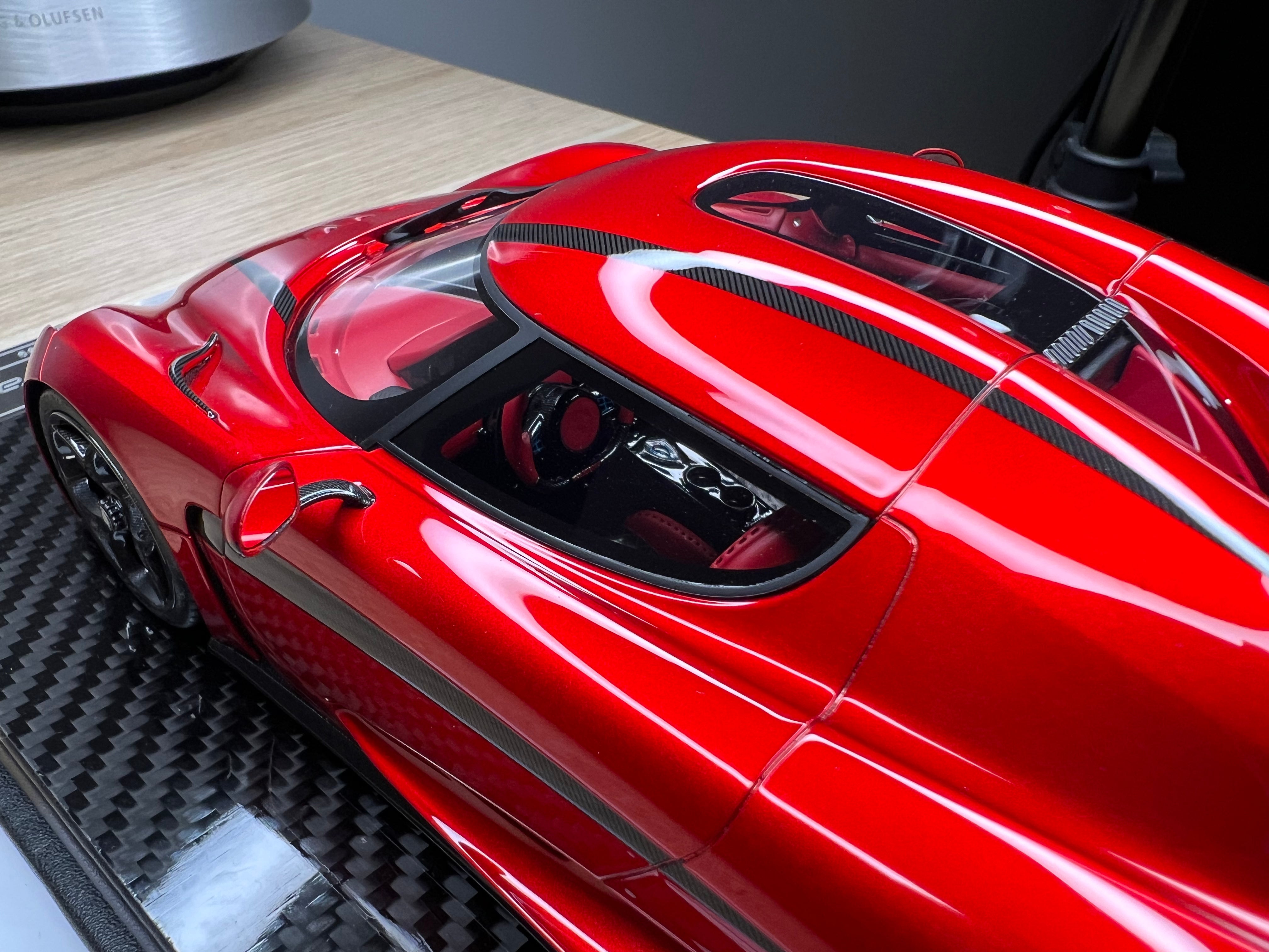 Koenigsegg Regera 7155 - 1:18