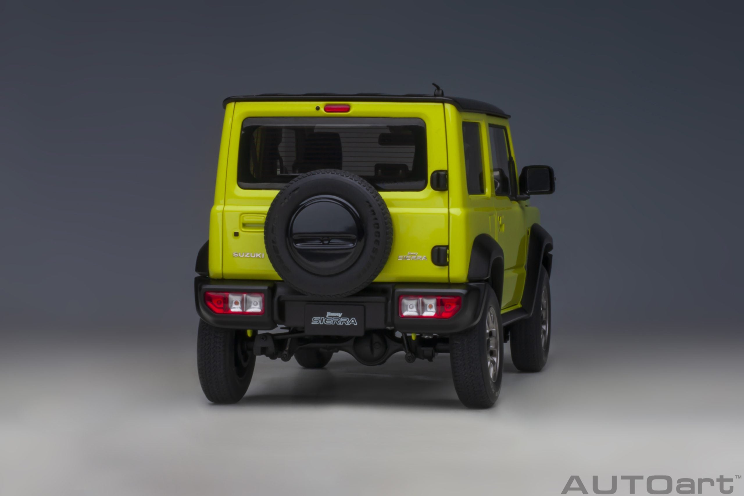 AUTOart 1:18 Suzuki Jimny Sierra (JB74) (Kinetic Yellow with Black roof) 78506