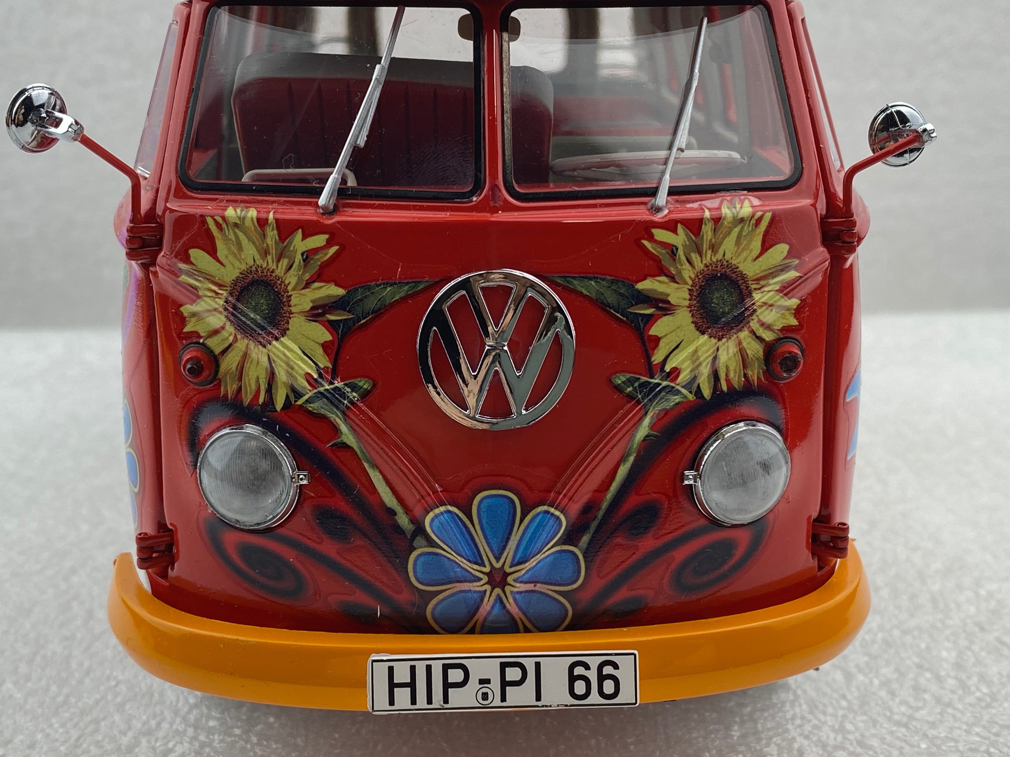 Schuco 1:18 Volkswagen T1 Samba