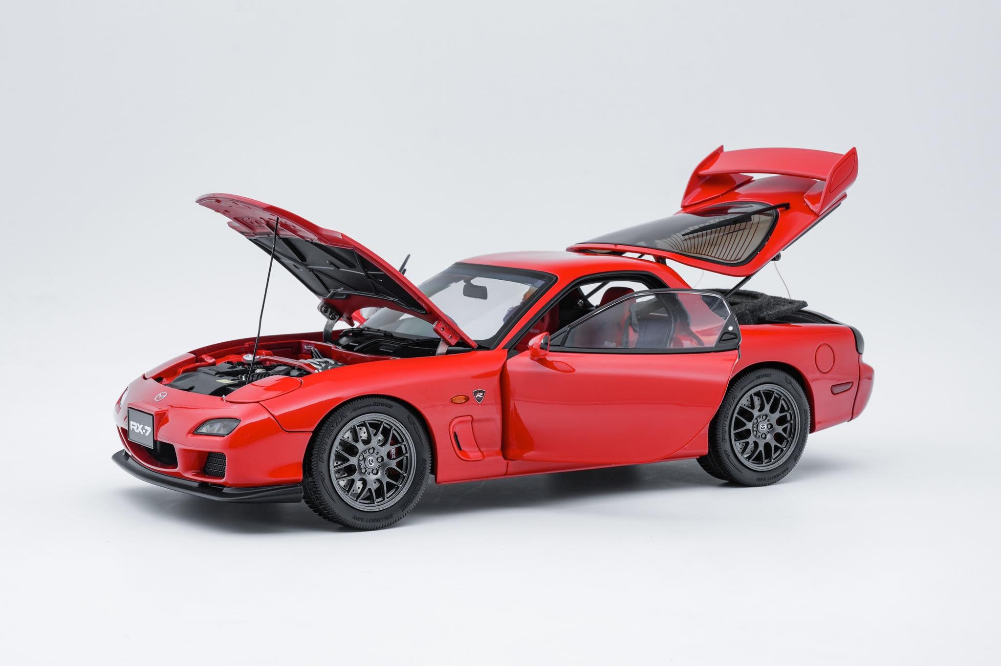 *PREORDER* Polar Master 1:18 Mazda RX-7 (FD3S) Spirit R in Red with Engine Display