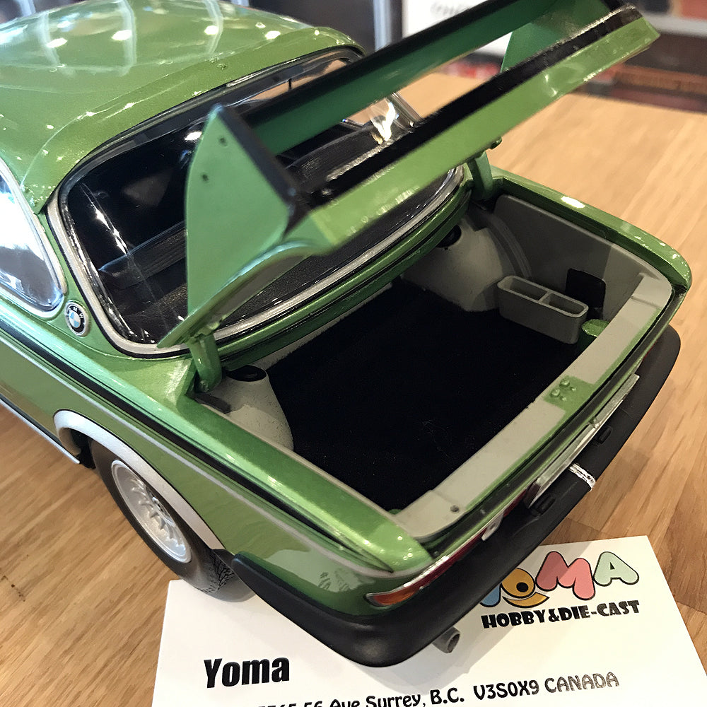 Minichamps 1:18 1975 BMW 3.0 CSL (E9) Coupe green metallic w/stripes 180029024