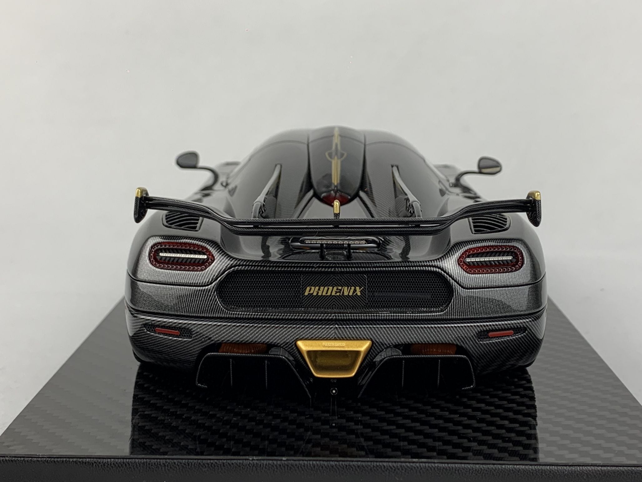 Frontiart 1:18 Koenigsegg Agera RS phoenix Carbon gold F078-156