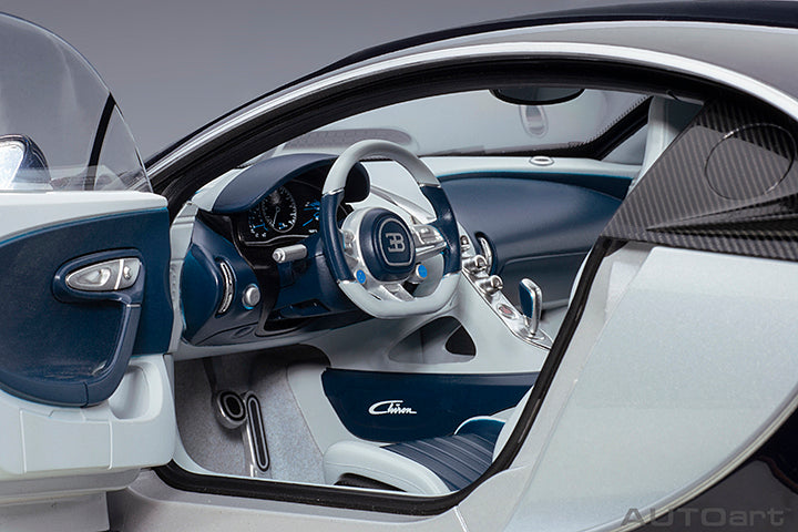 BUGATTI CHIRON 2017 (GLACIER WHITE/ATLANTIC BLUE)