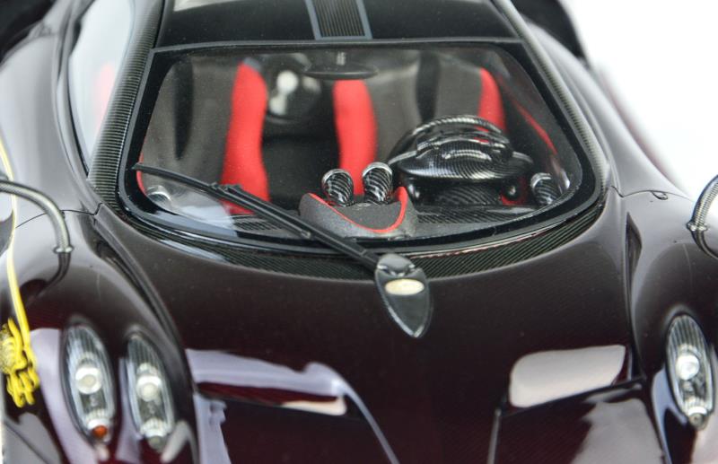 Frontiart AvanStyle 1:18 Pagani Huayra Purple red AS016-116