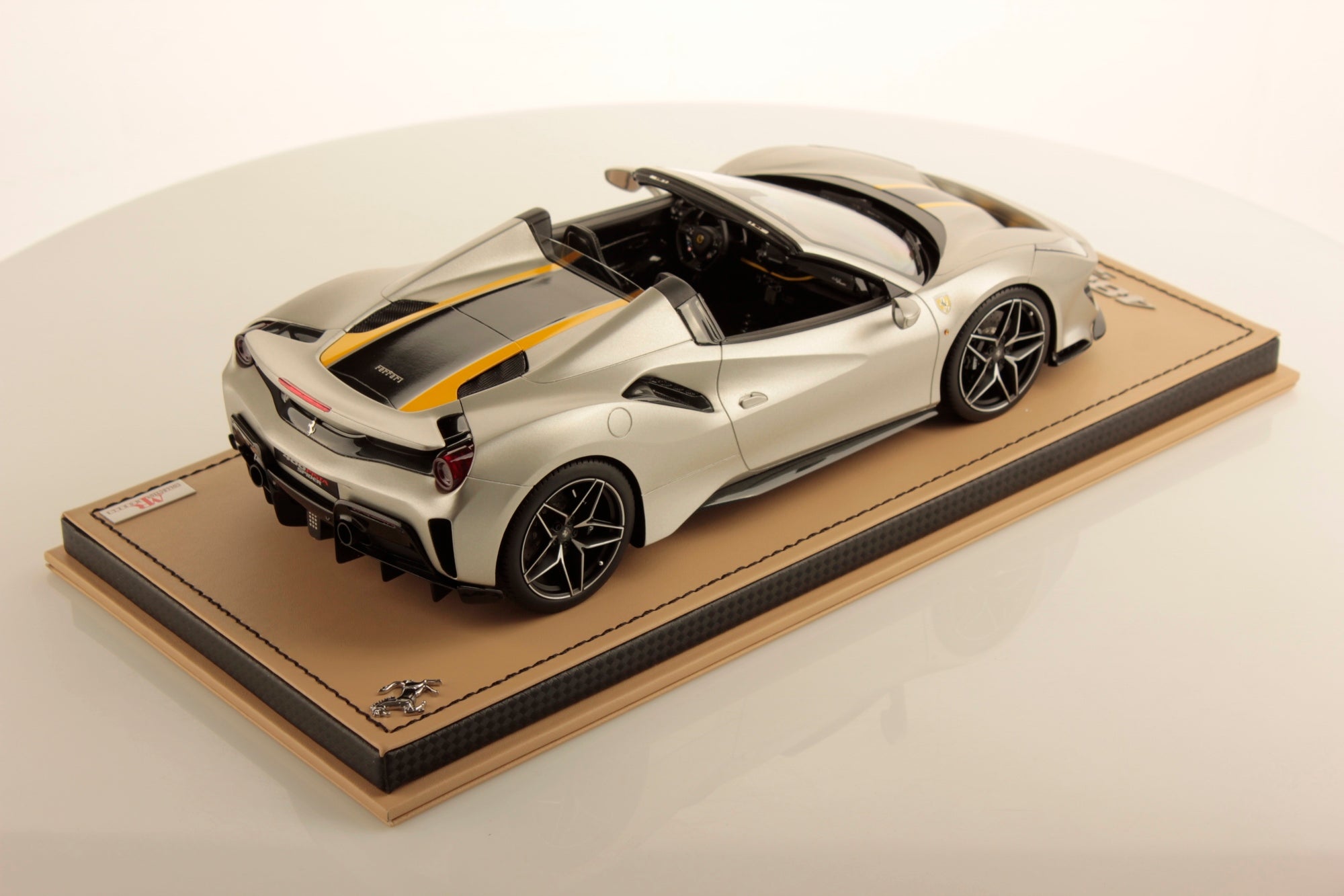 Ferrari 488 Pista Spider - Special Project 4 - 1:18