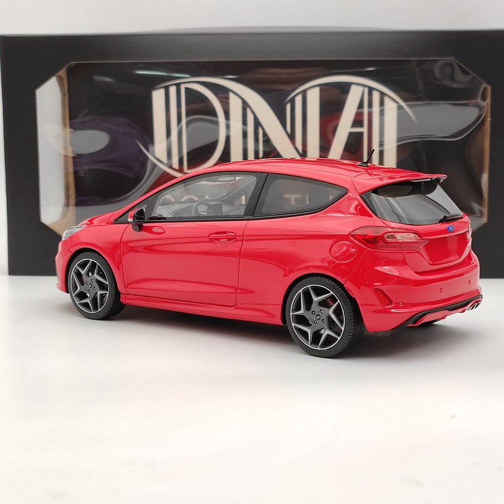 DNA Collectibles 1/18 Ford Fiesta ST 2020 DNA000093 Resin Model Car Limited Red Toy Gift