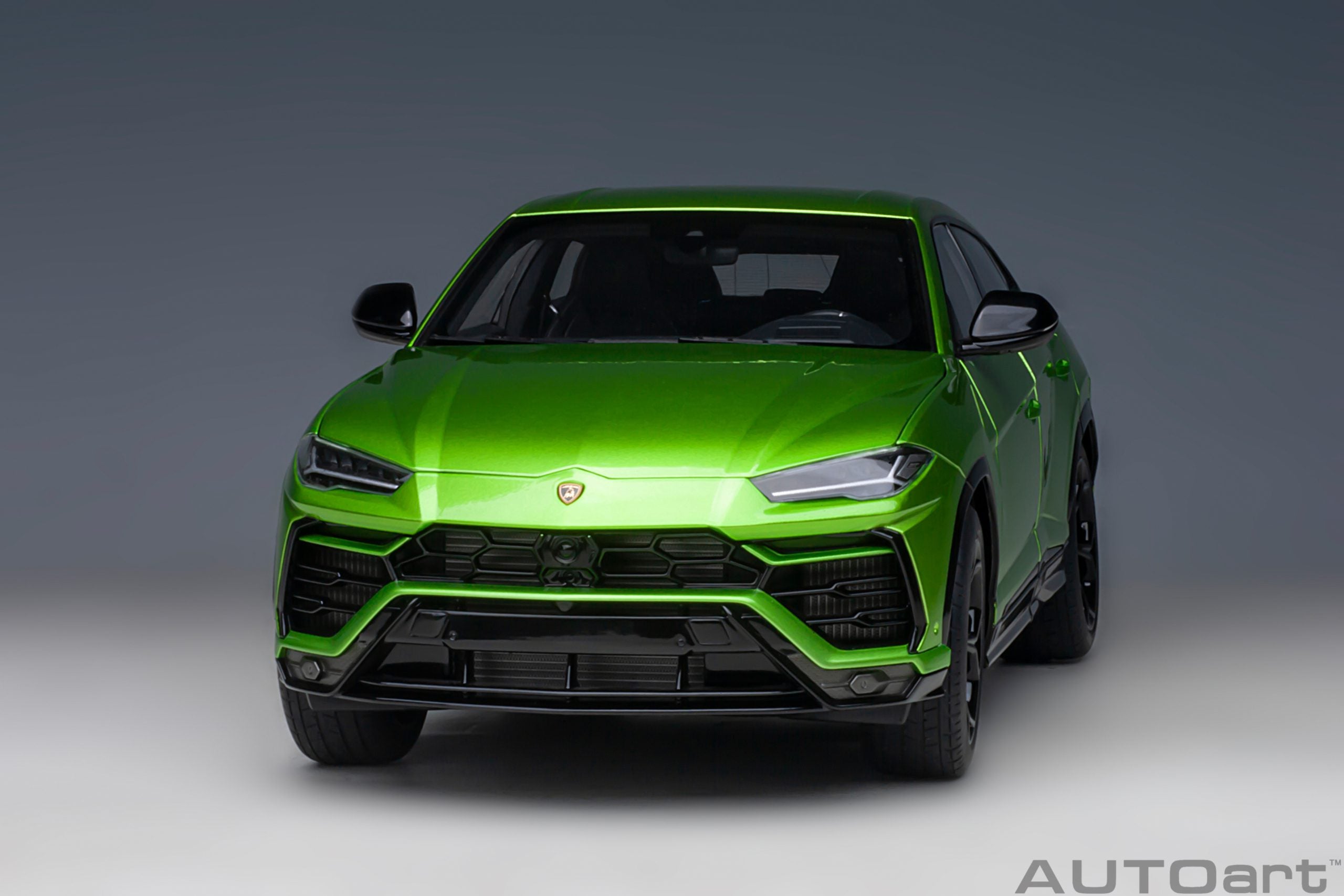 AUTOart 1:18 Lamborghini Urus (Verde Selvans) 79169