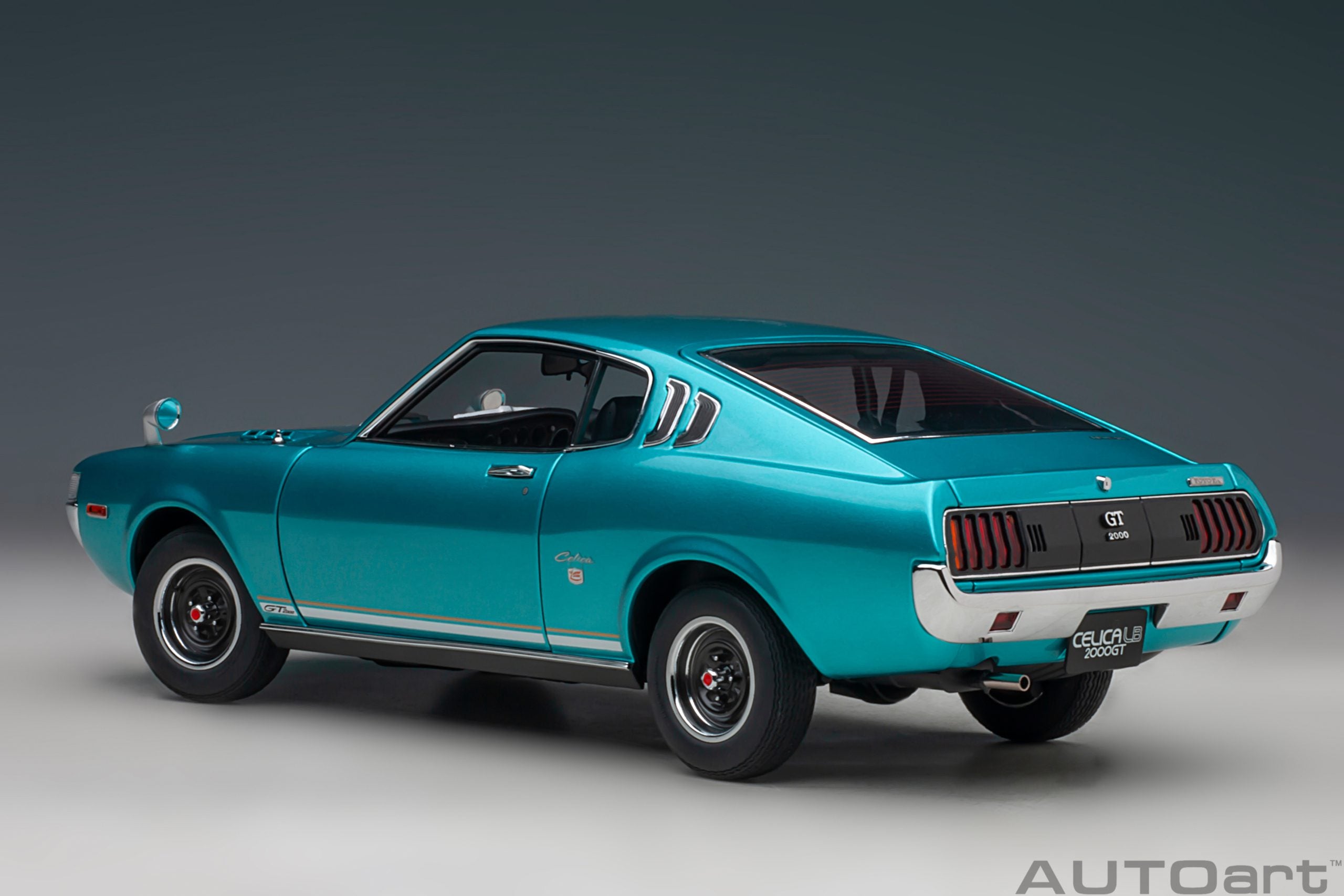 AUTOart 1:18 Toyota Celica Liftback 2000GT (RA25) 1973 (Turquoise Blue Metallic) 78767