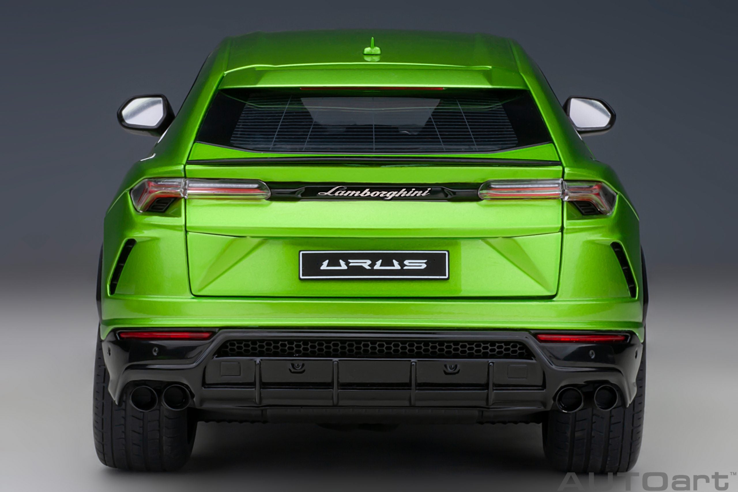 AUTOart 1:18 Lamborghini Urus (Verde Selvans) 79169