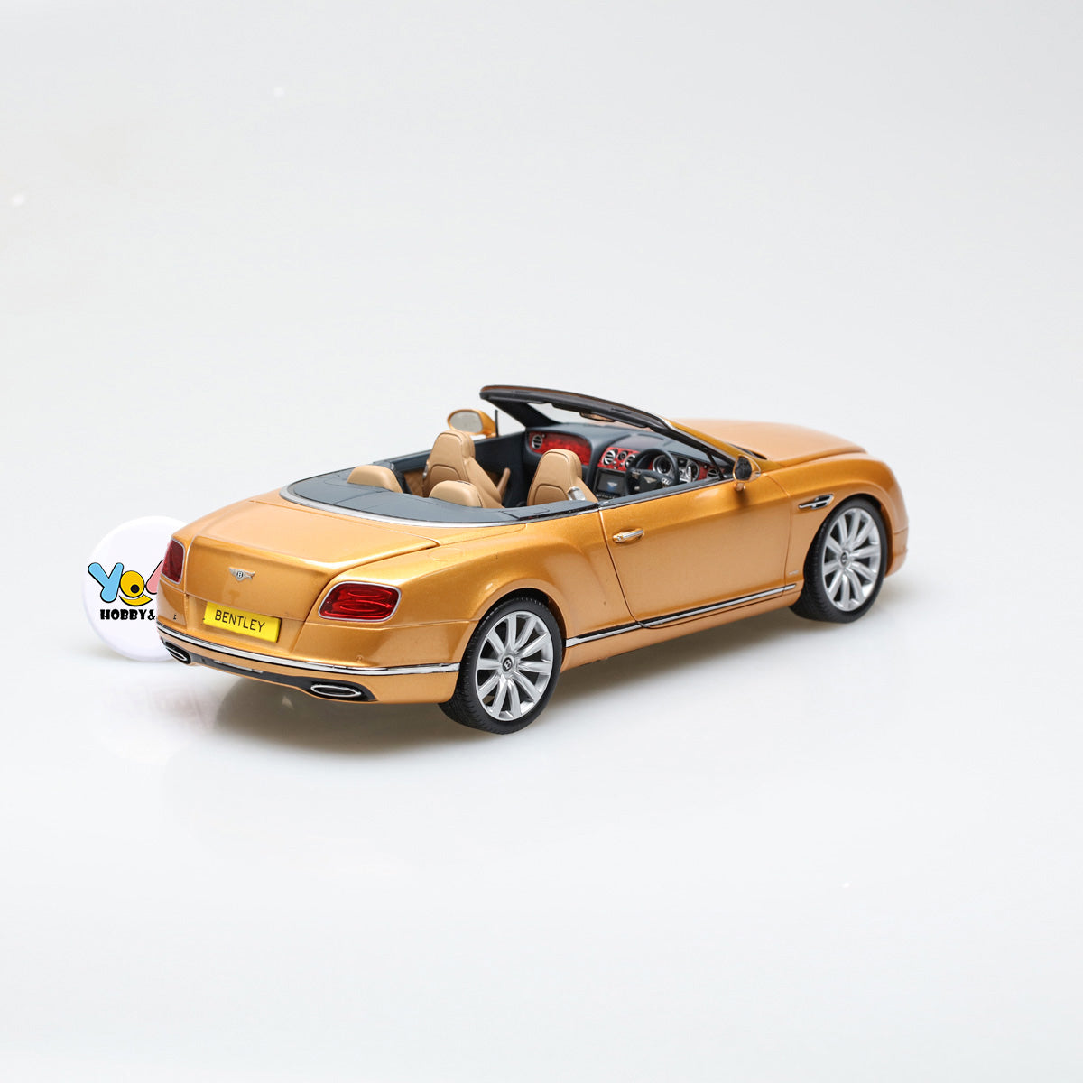 Paragon 1:18 2016 Bentley Continental GT Convertible Gold PA-98232