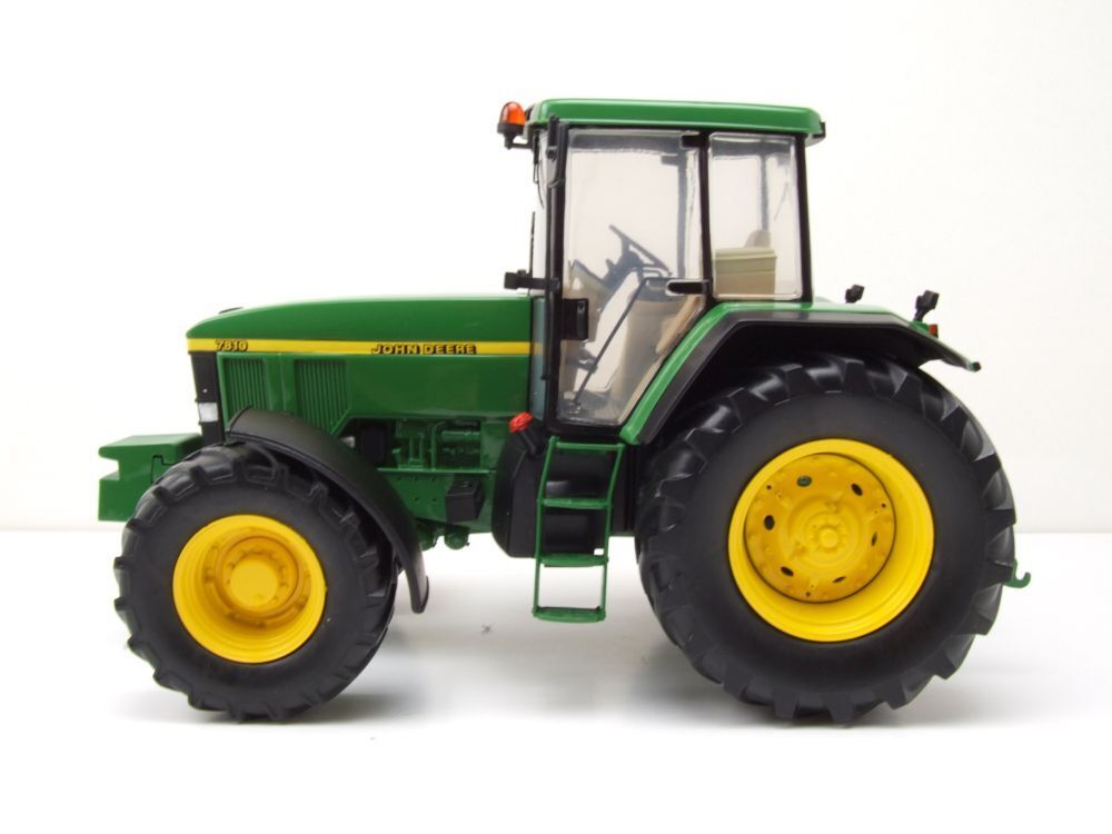 Schuco 1:18 John Deere 7810 Tractor 450026300