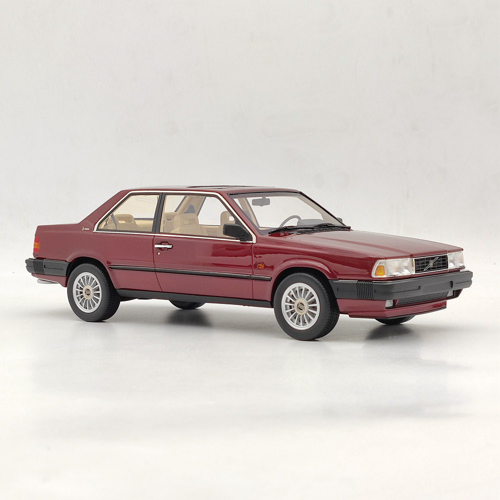 DNA Collectibles 1/18 Volvo 780 COUPE BERTONE 1988 DNA000019 Resin Model Car Red Toys Gift