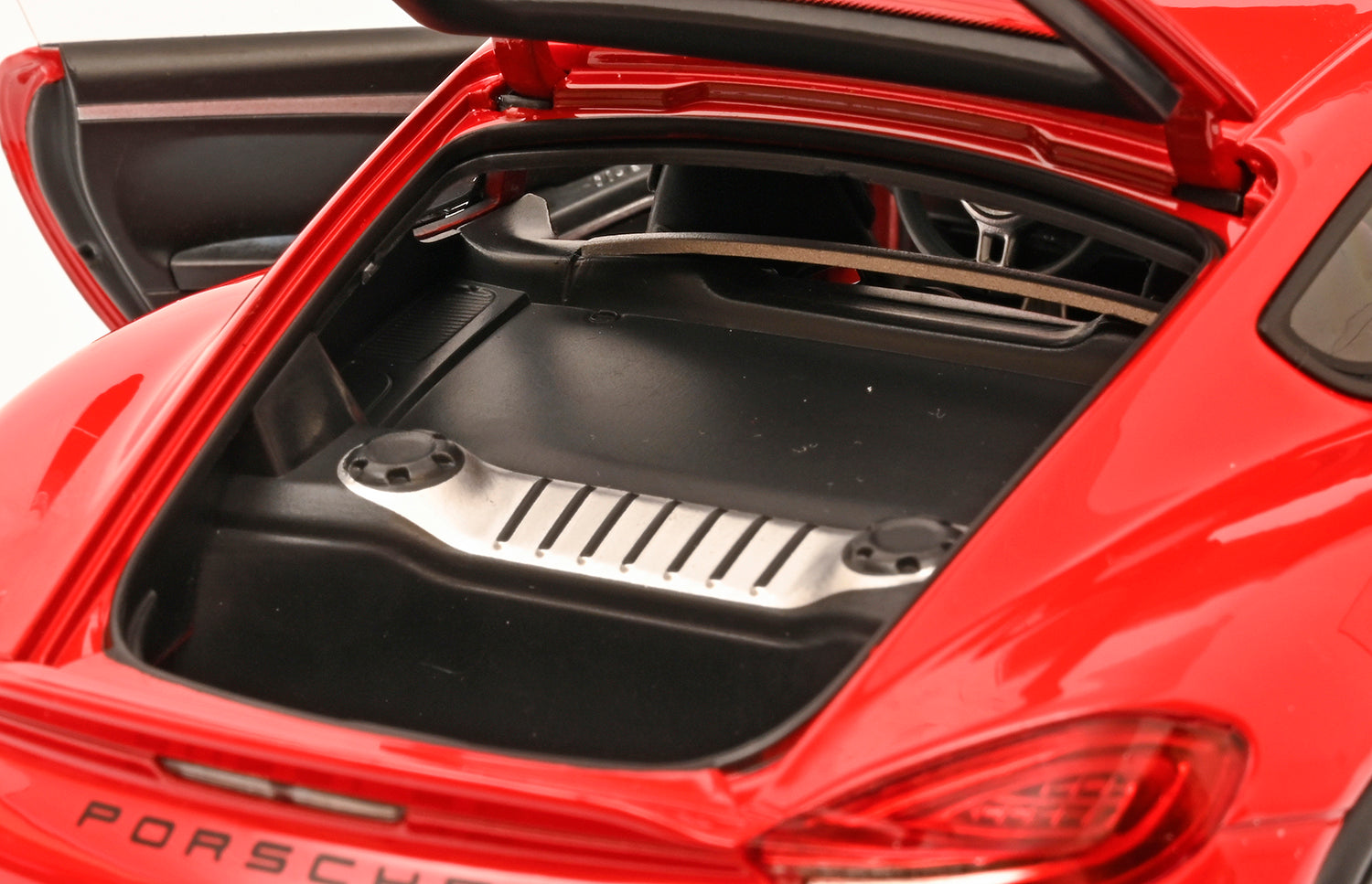 Schuco 1:18 Porsche Cayman GT4 Red 450040300