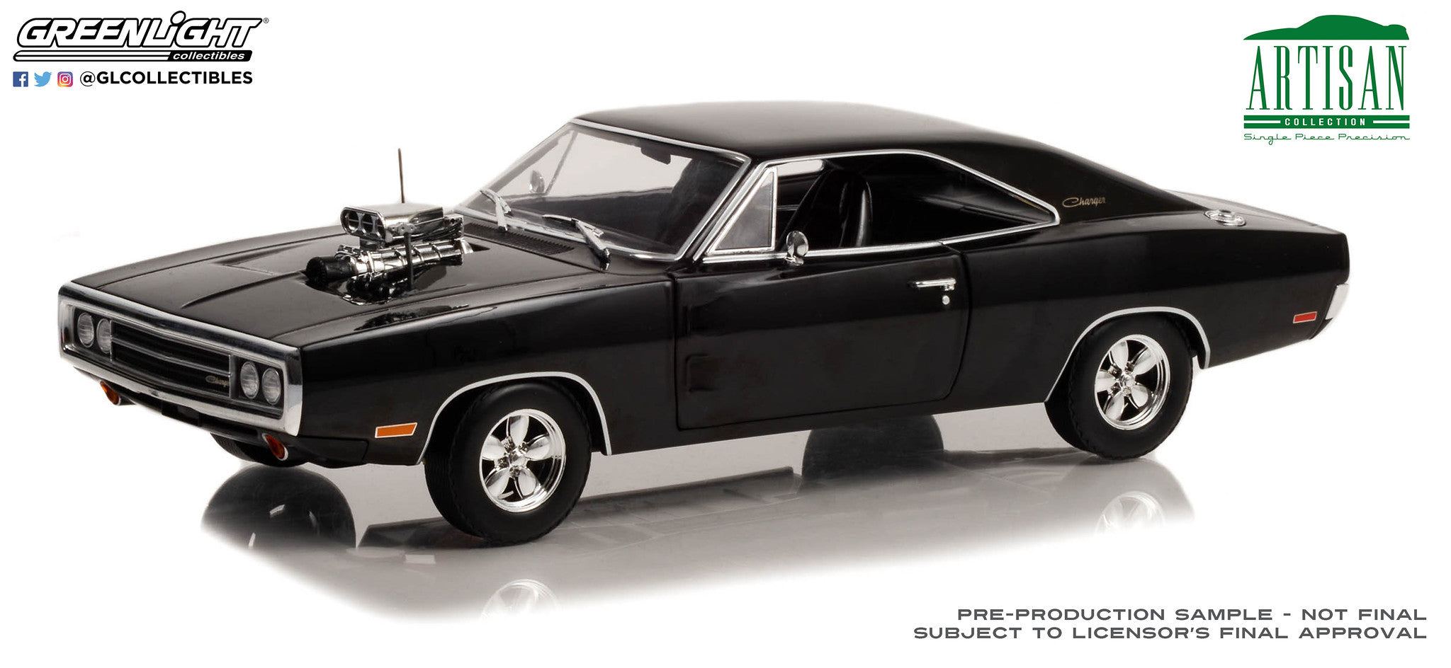 GreenLight 1:18 Artisan Collection - 1970 Dodge Charger with Blown Engine - Black 19122