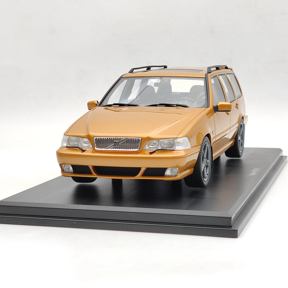 DNA Collectibles 1/18 1998 VOLVO V70 R P80 DNA000153 Resin Model Car Limited Toys Gift