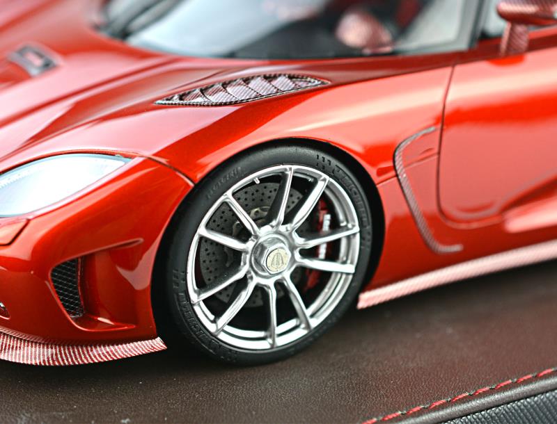 Frontiart 1:18 Koenigsegg Agera R Candy Apple Red F051-77