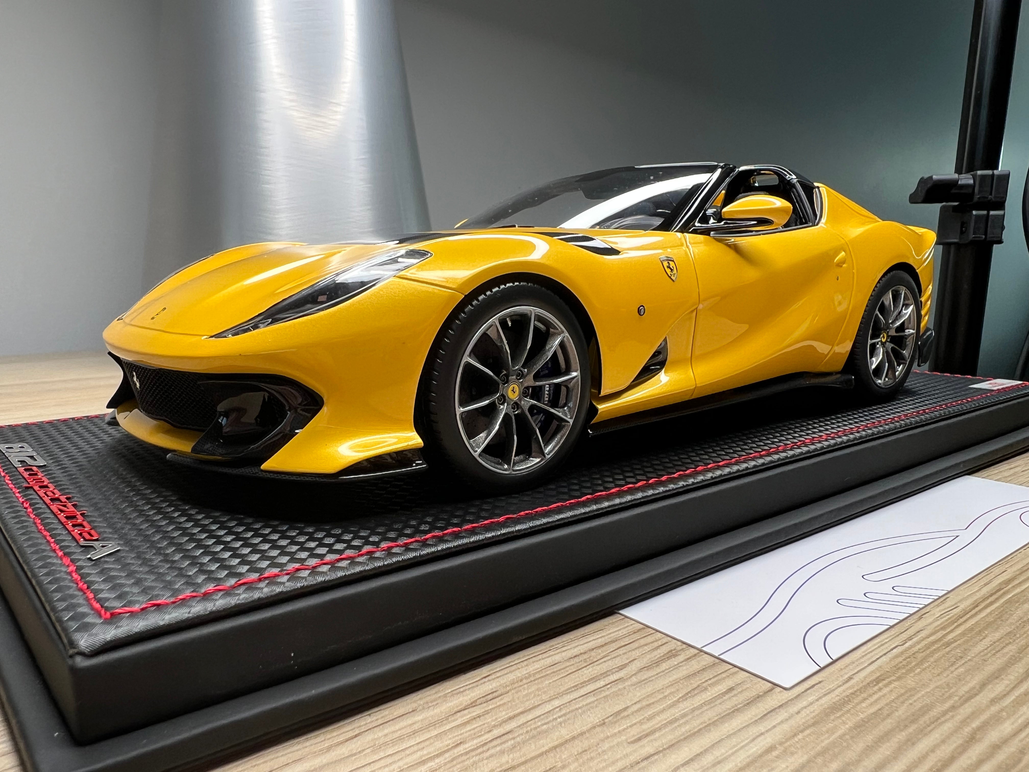 Ferrari 812 Competizione A - Giallo Tristrato - 1:18
