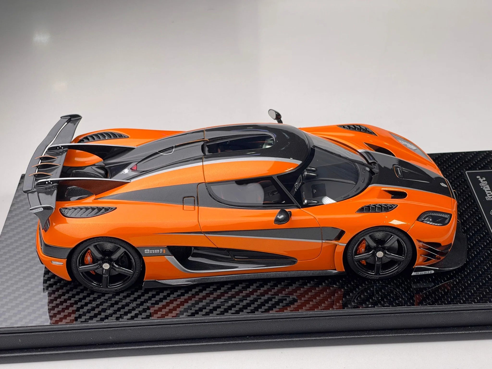 Frontiart 1:18 Koenigsegg Agera RS One of 1 Orange Carbon F055-18