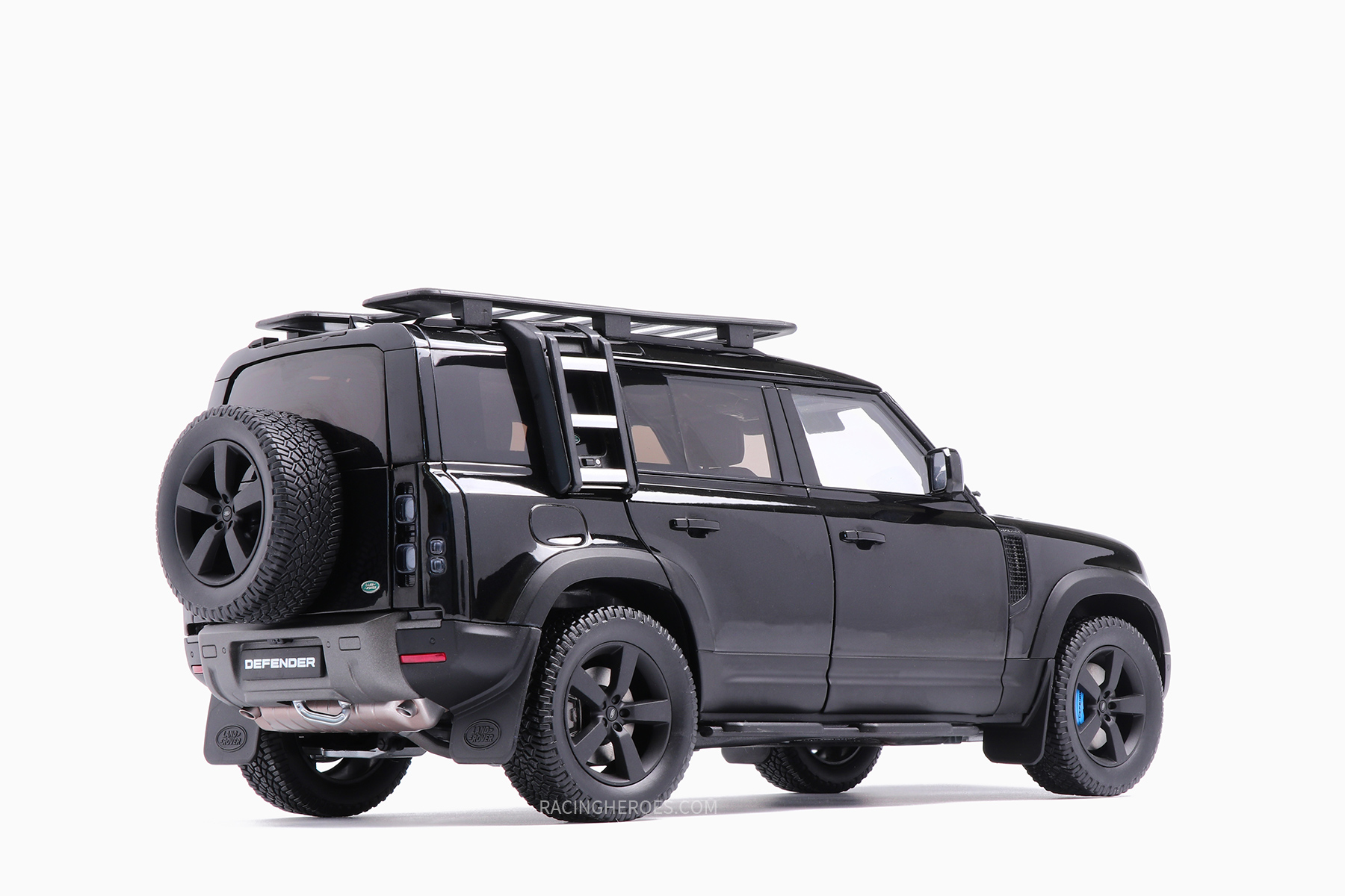 Land Rover Defender 110 2020 Black 1:18 by Almost Real