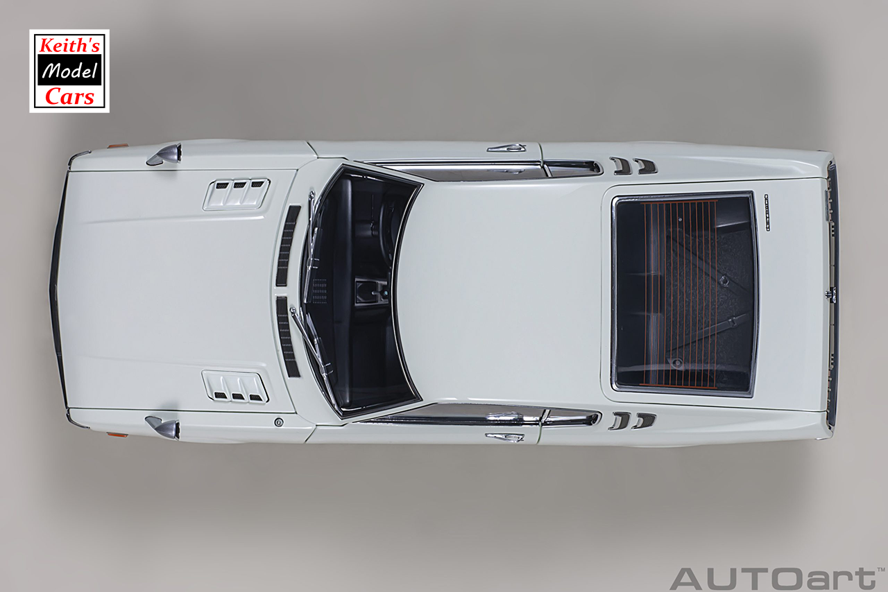 [1/18 Scale] Toyota Celica Liftback 2000GT (RA25) 1973 in White by AUTOart Models