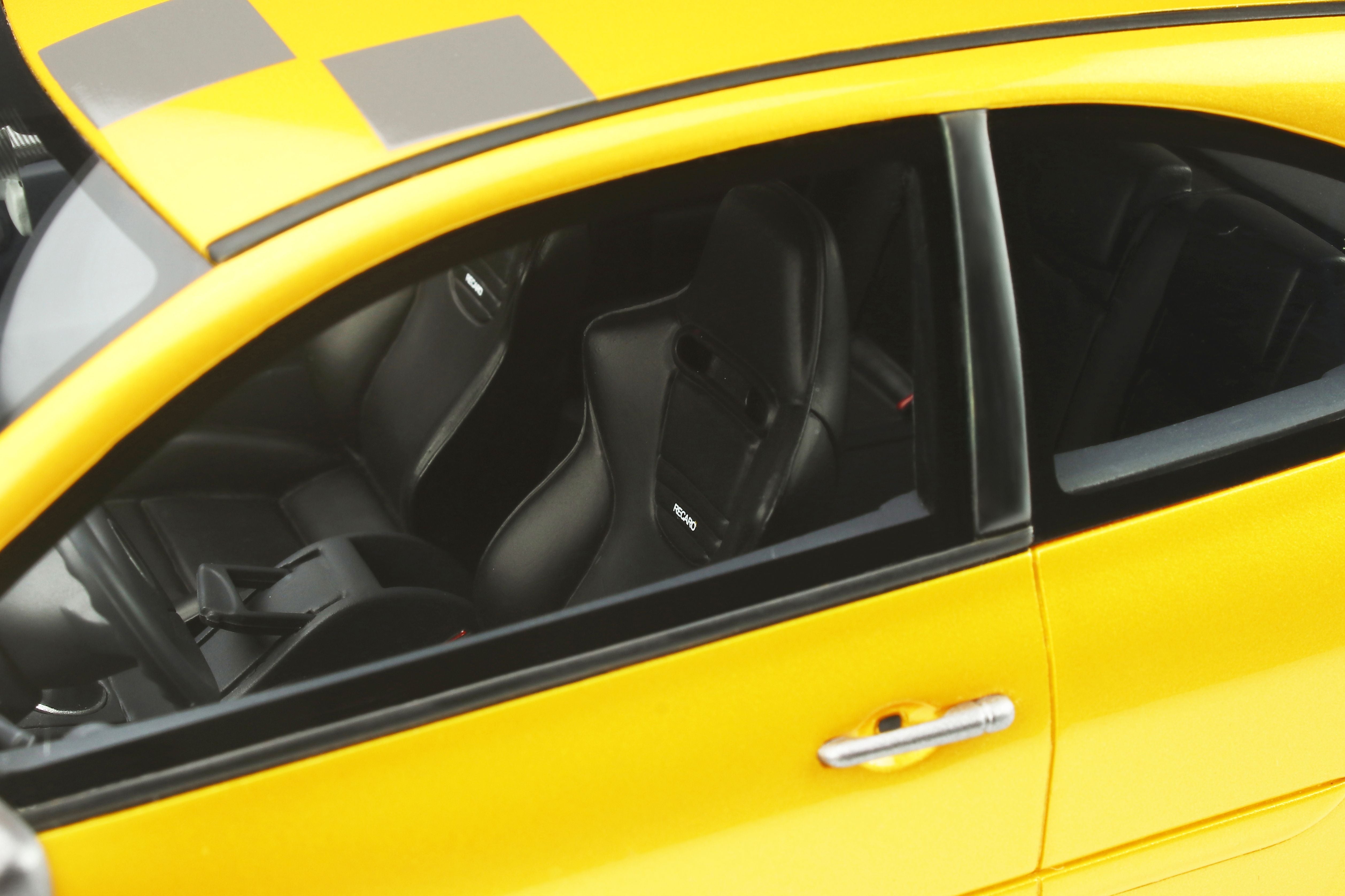 OTTO 1:18 Renault Megane 2 Ph.2 Renault F1 Team Edition OT914