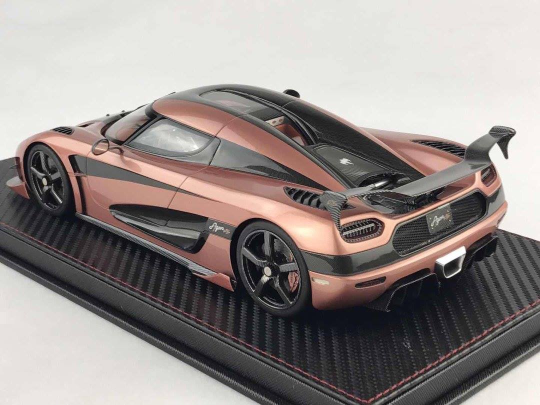 Frontiart 1:18 Koenigsegg Agera S Gold/carbon F050-111