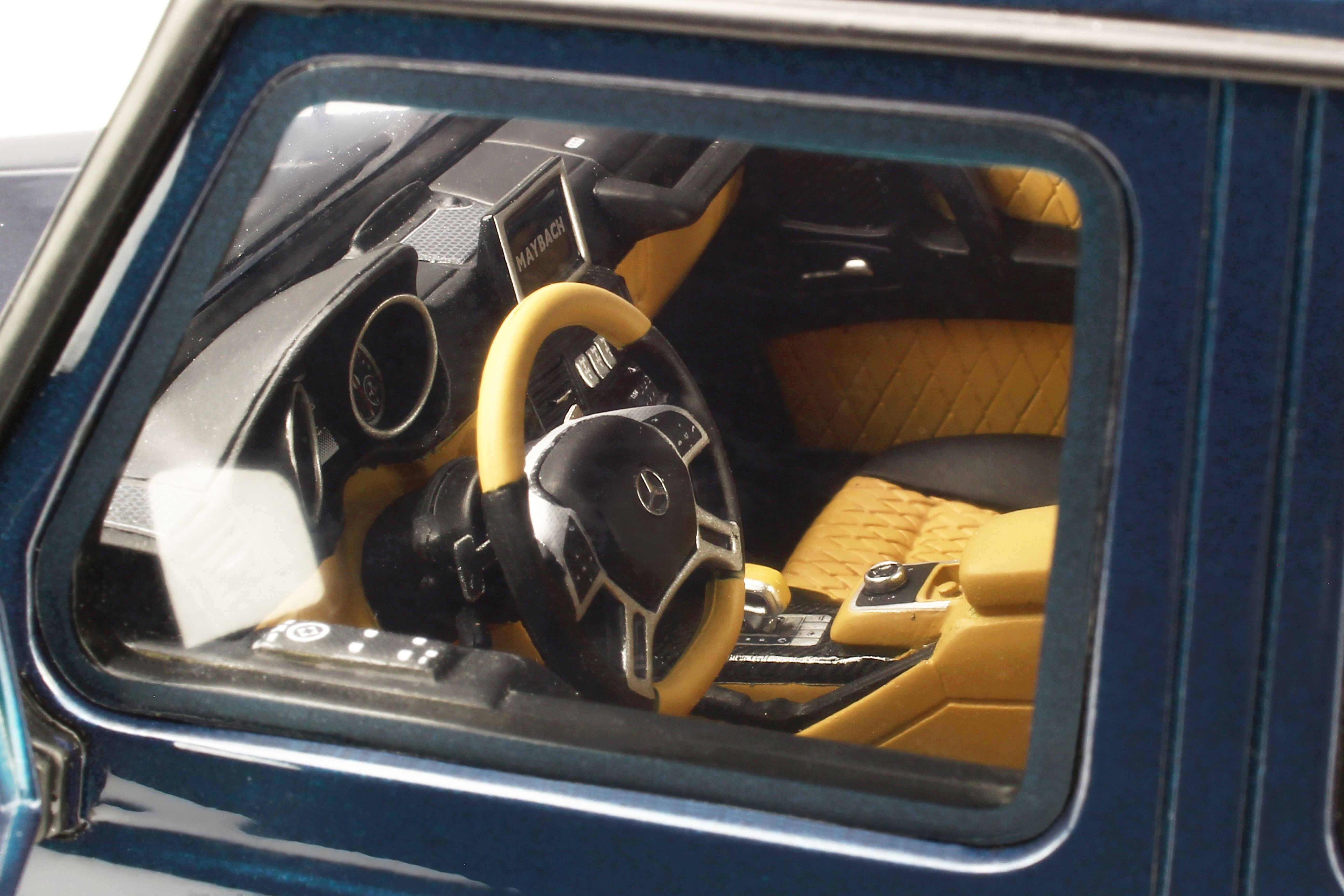 GT Spirit 1:18 Maybach G650 Landaulet GT174