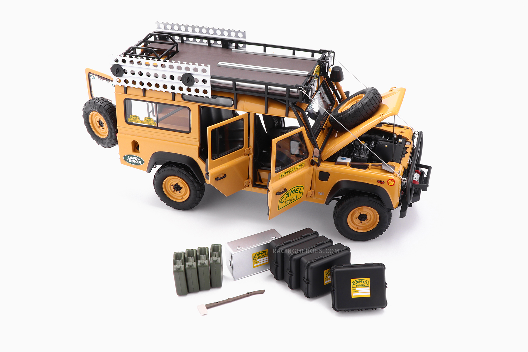 Land Rover Defender 110 “Camel Trophy” Sabah-Malaysia – 1993 1:18 by Almost Real