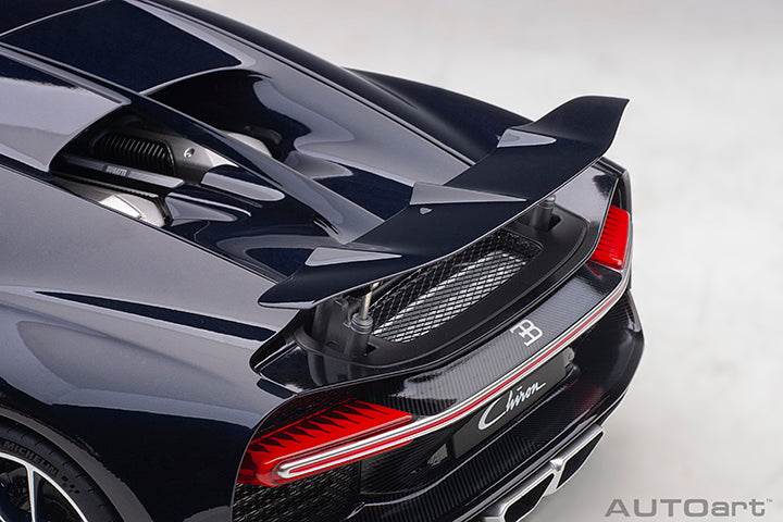 BUGATTI CHIRON 2017 (GLACIER WHITE/ATLANTIC BLUE)