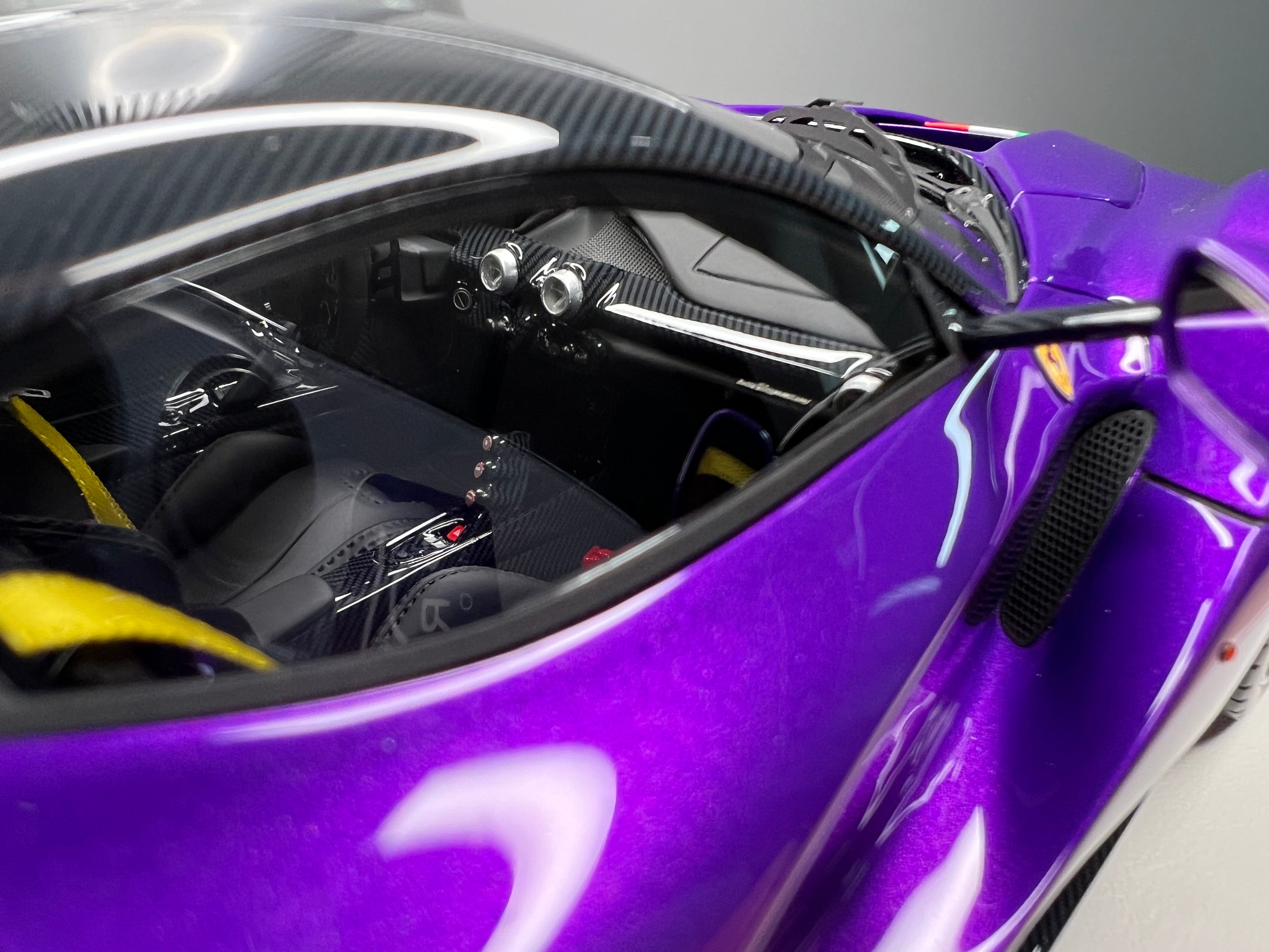 Ferrari LaFerrari - Purple D&G Davis & Giovanni - 1:18