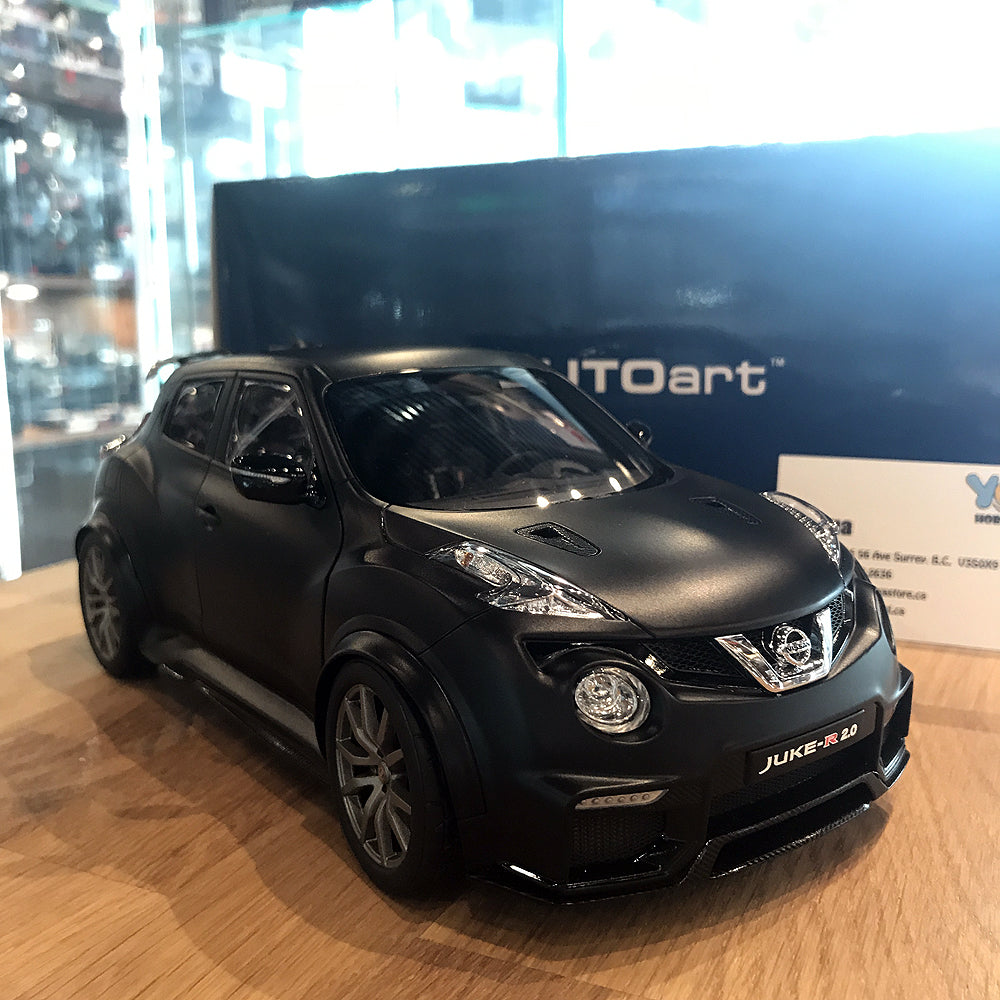 AUTOart 1:18 Nissan Juke-R 2.0 (Matt Black) 77458