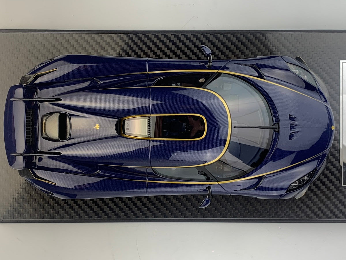 Frontiart 1:18 Koenigsegg Regera blue tinted carbon and gold wheels F079-152